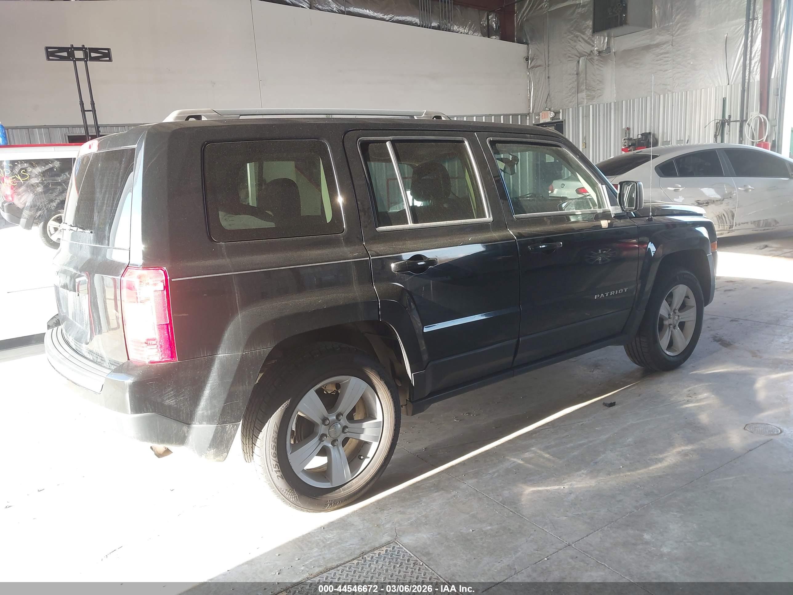 JEEP PATRIOT image 4