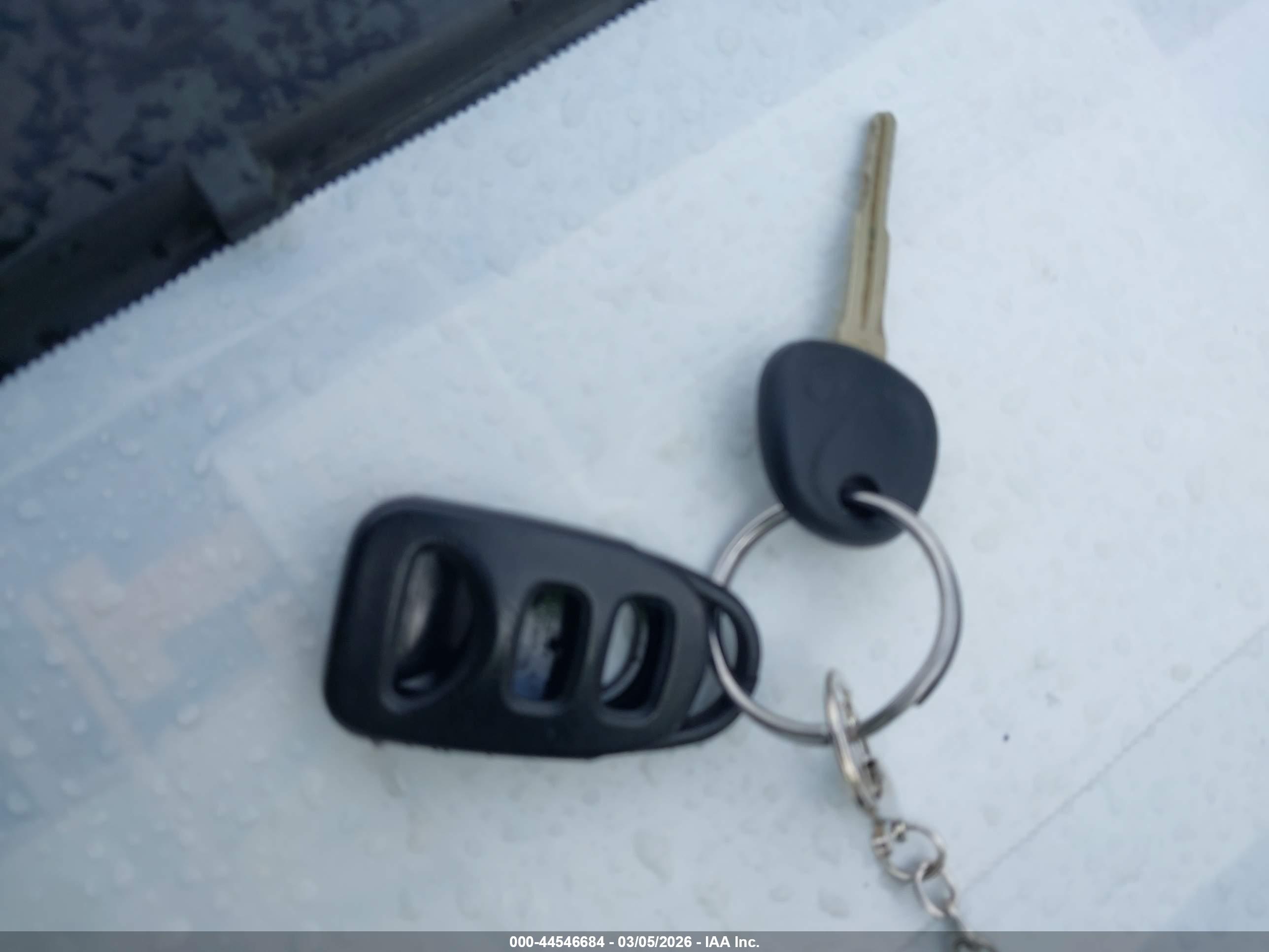 HYUNDAI ELANTRA image 11