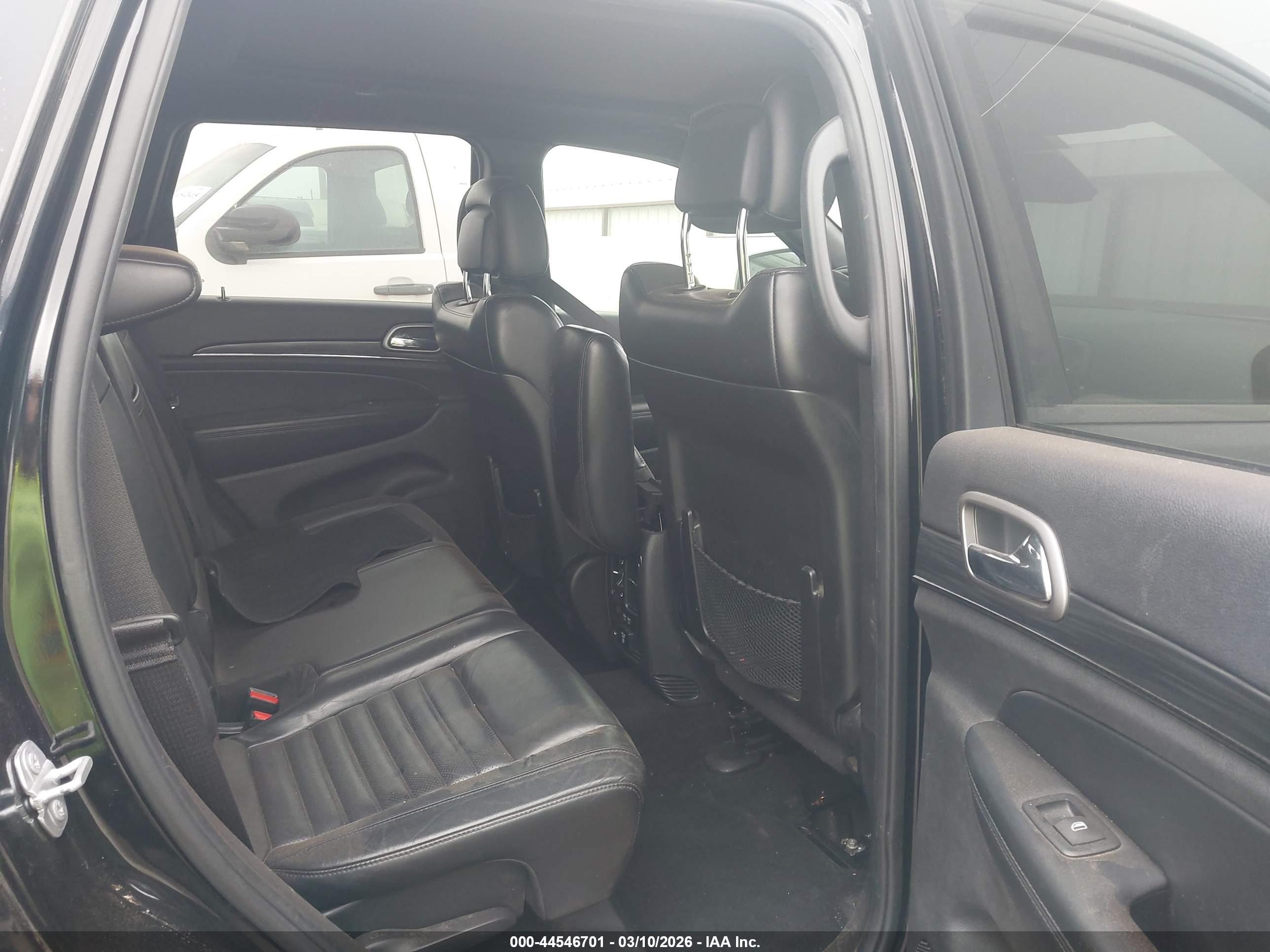 JEEP GRAND image 8