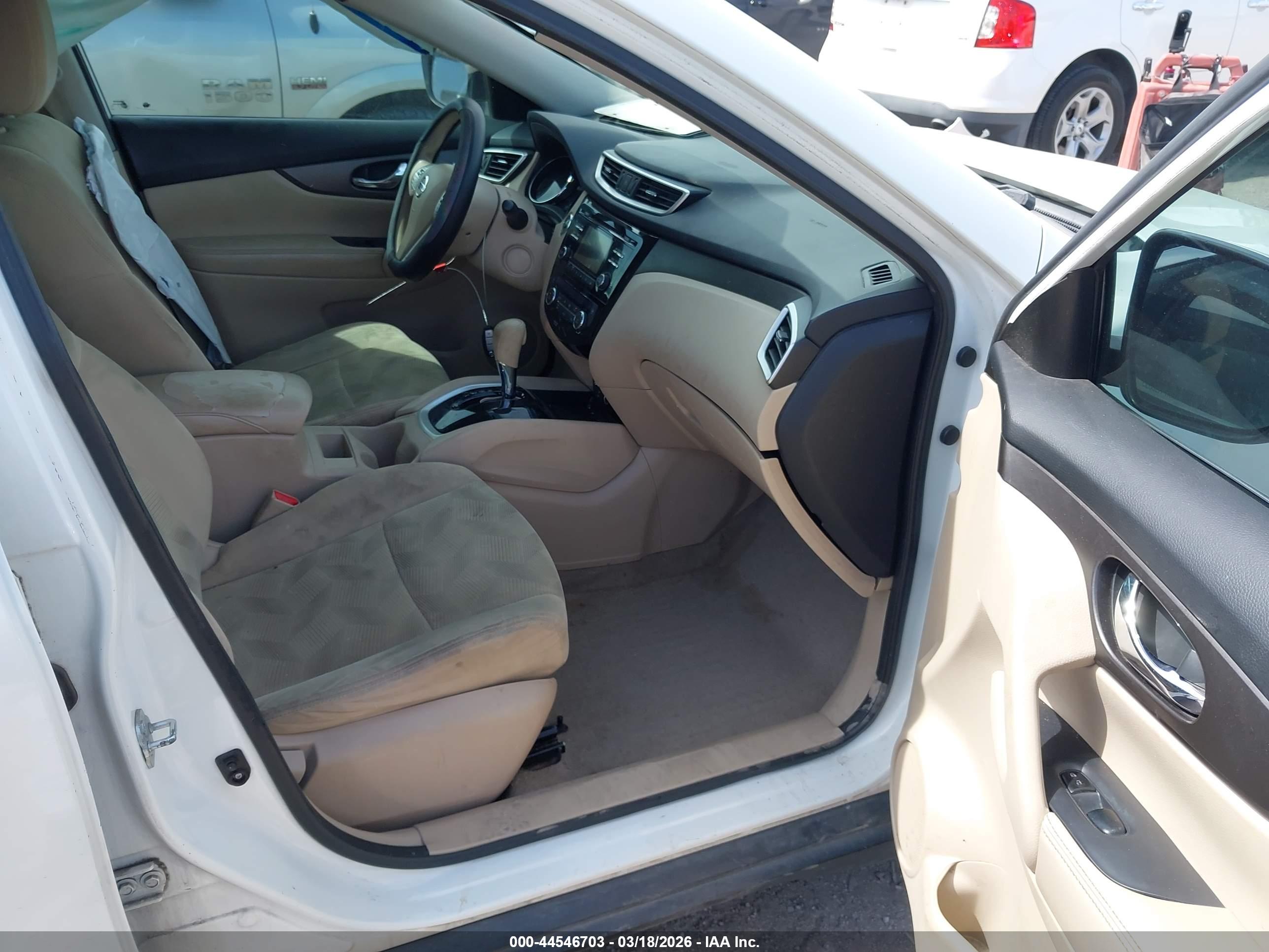 NISSAN ROGUE image 5