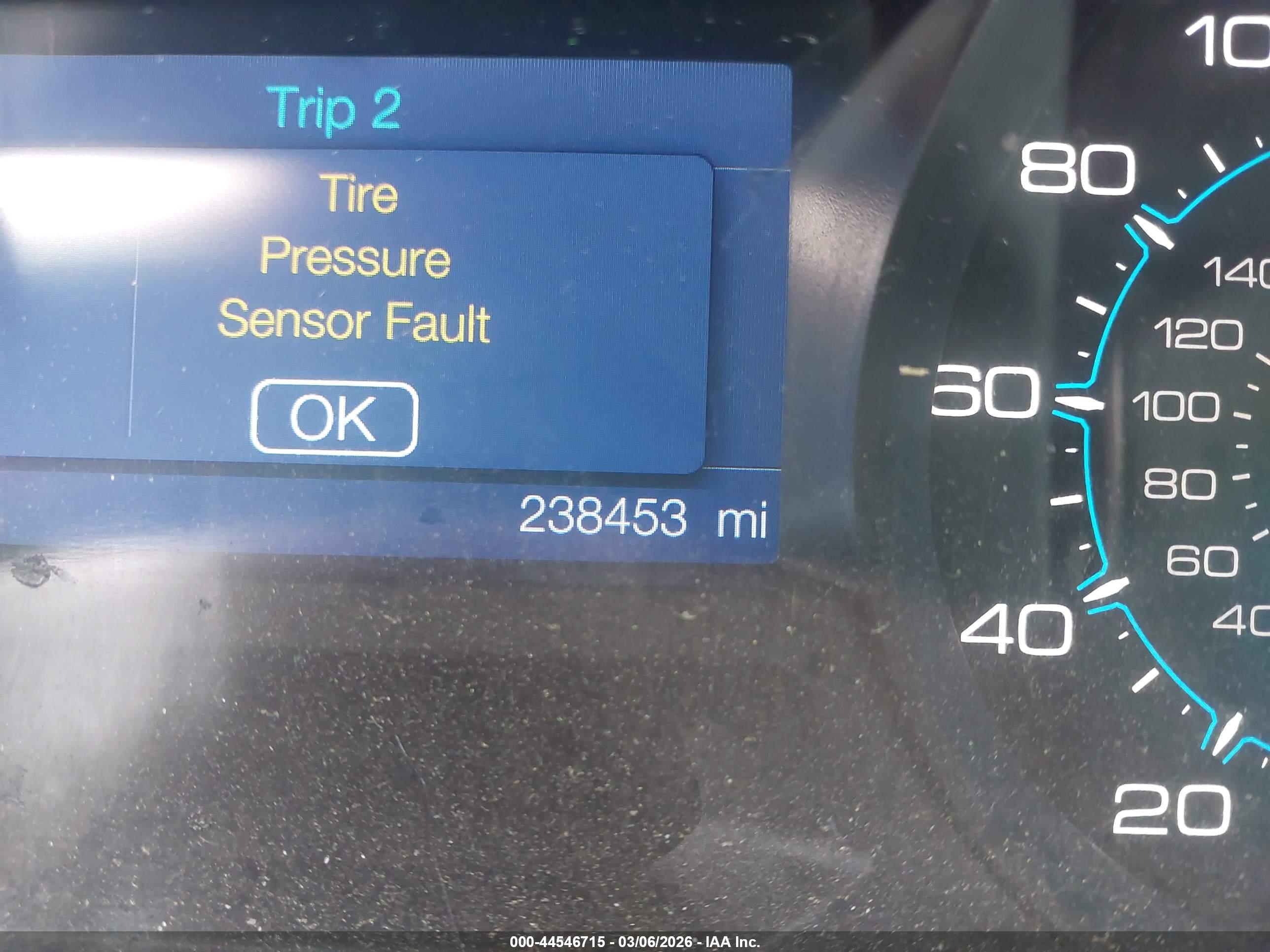 FORD EXPLORER image 7