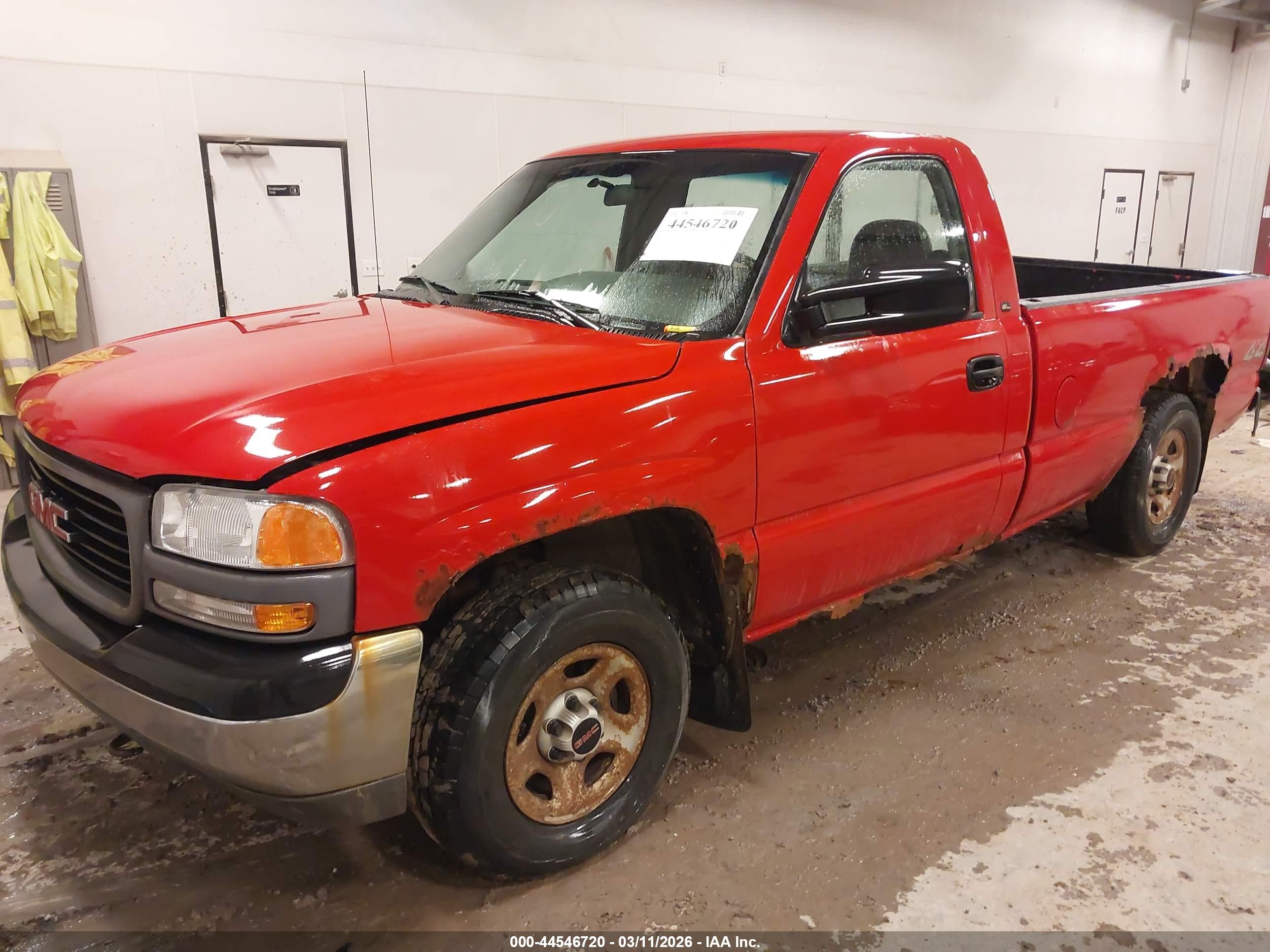 GMC SIERRA image 2