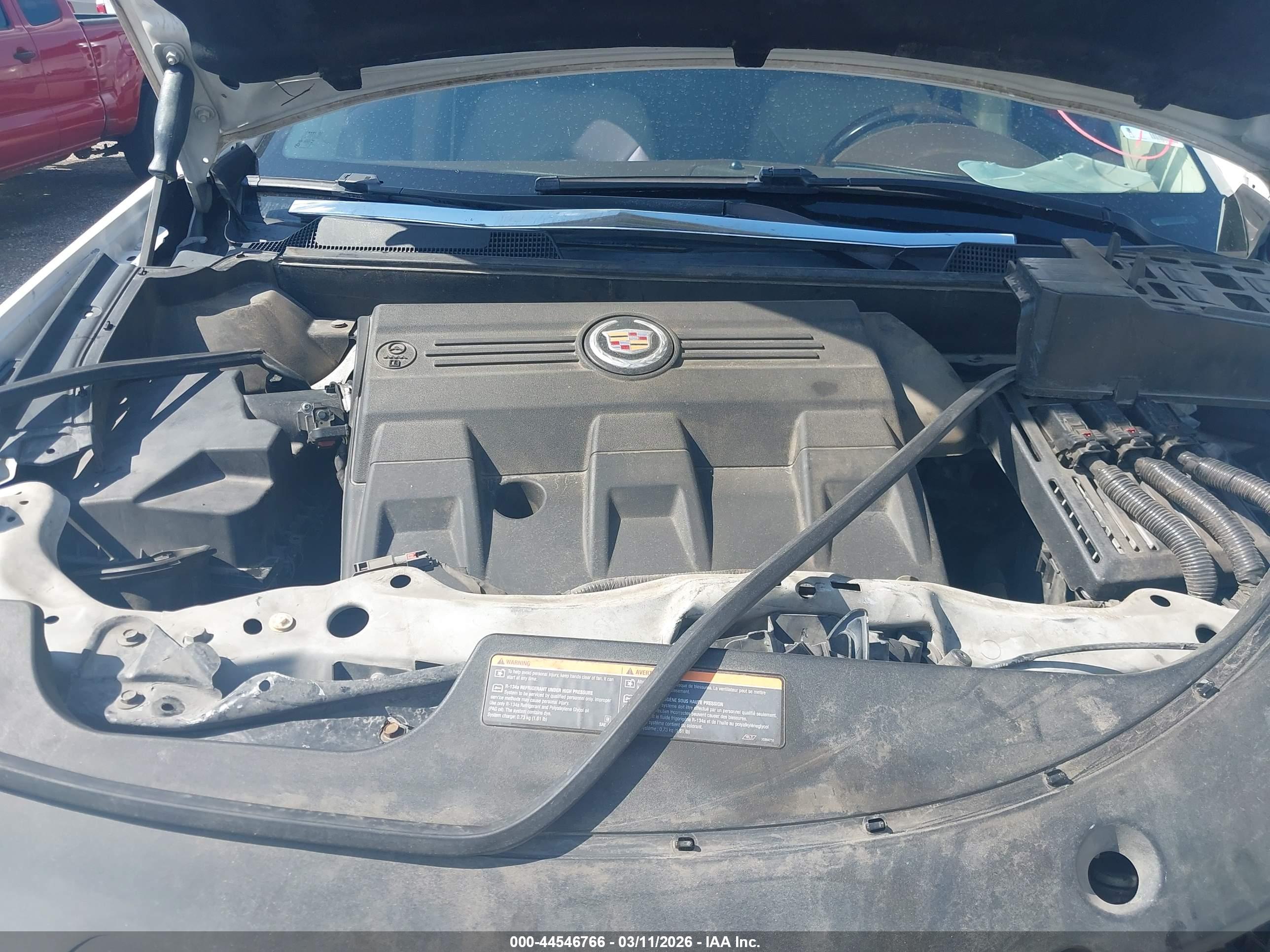 CADILLAC SRX image 10
