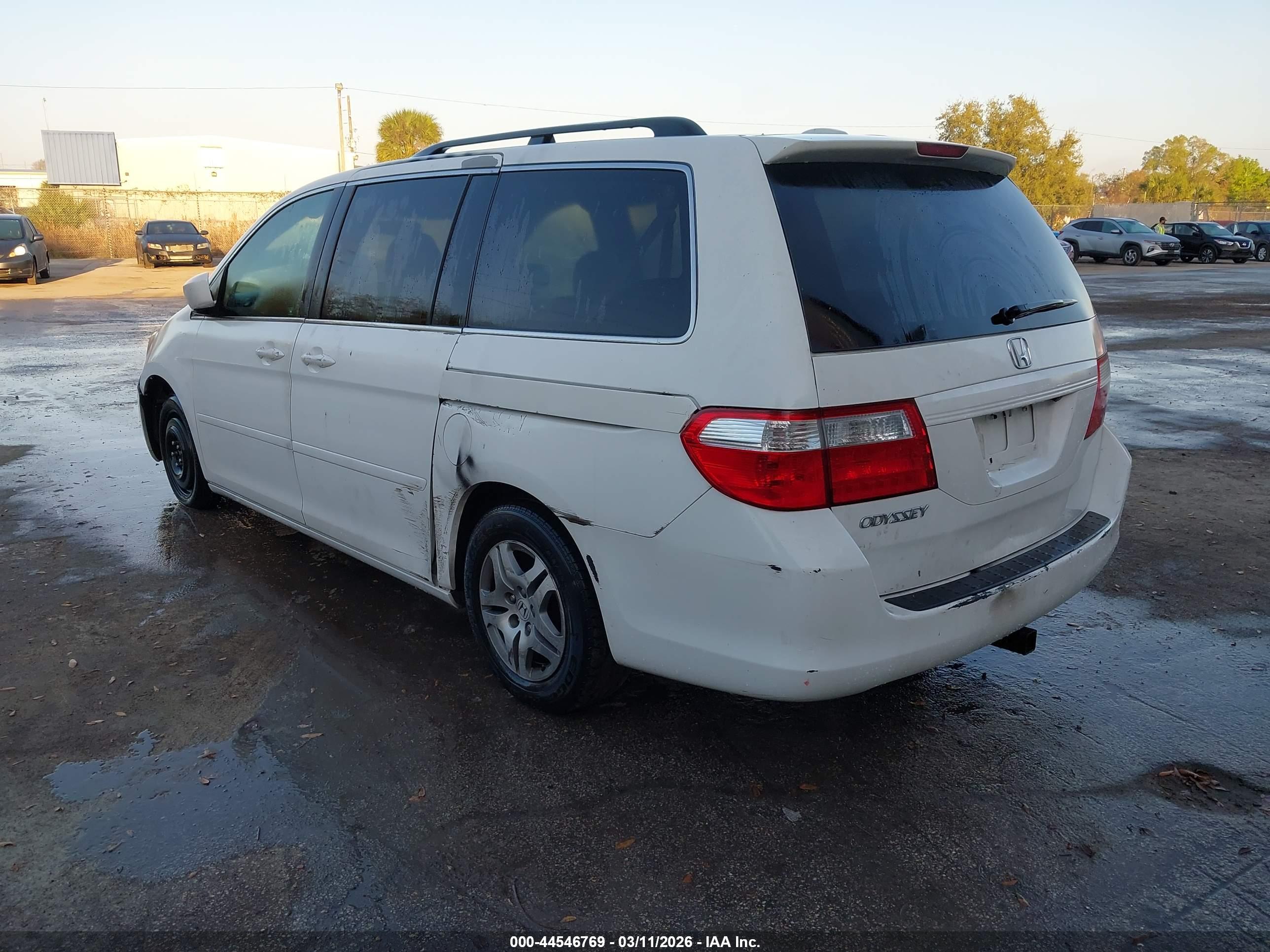 HONDA ODYSSEY image 3