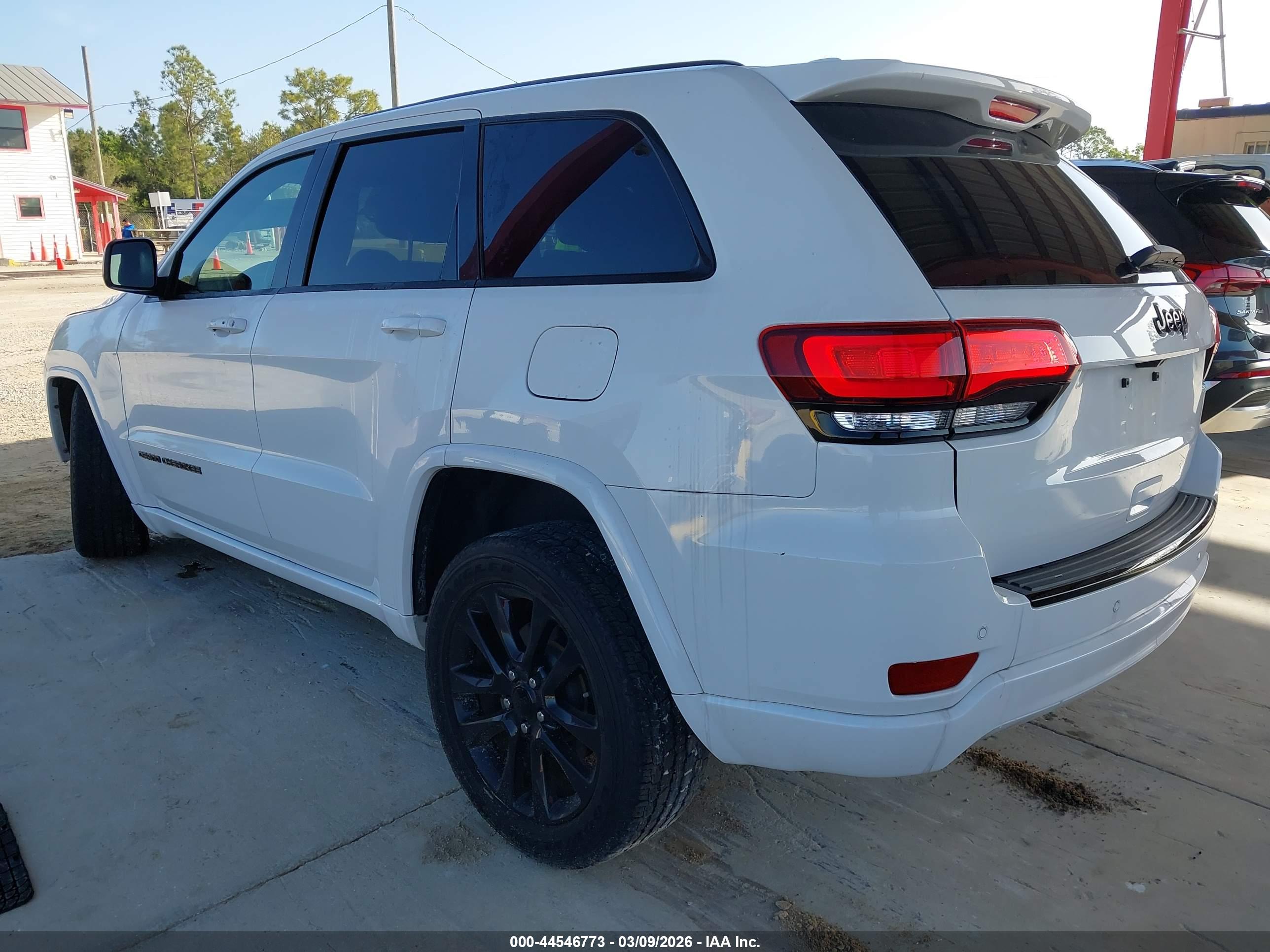 JEEP GRAND image 3