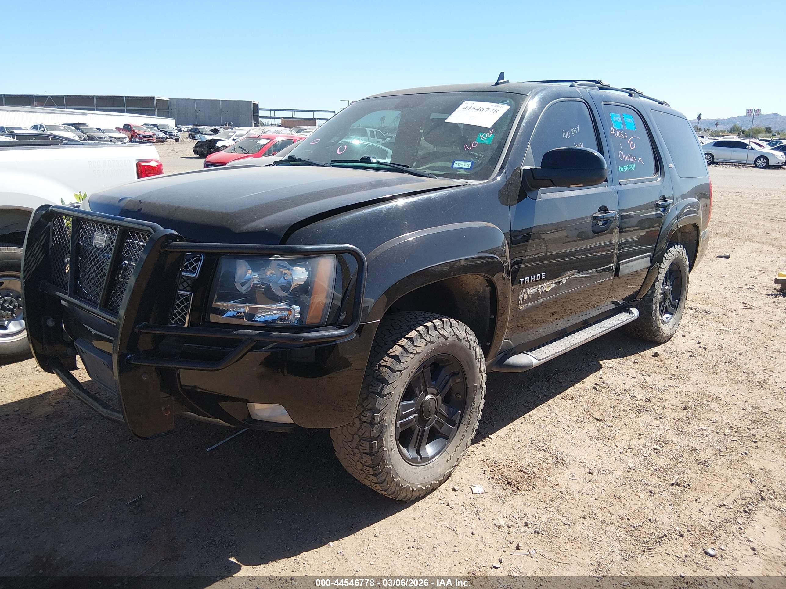 CHEVROLET TAHOE image 2