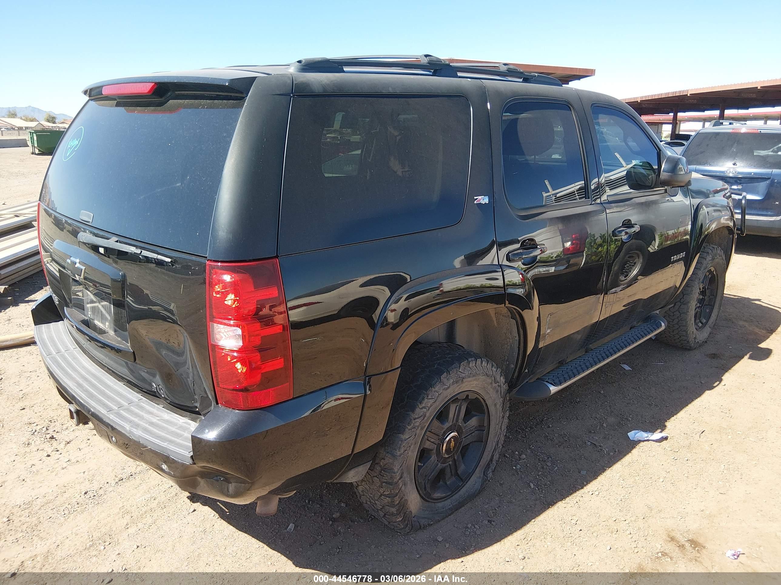CHEVROLET TAHOE image 4