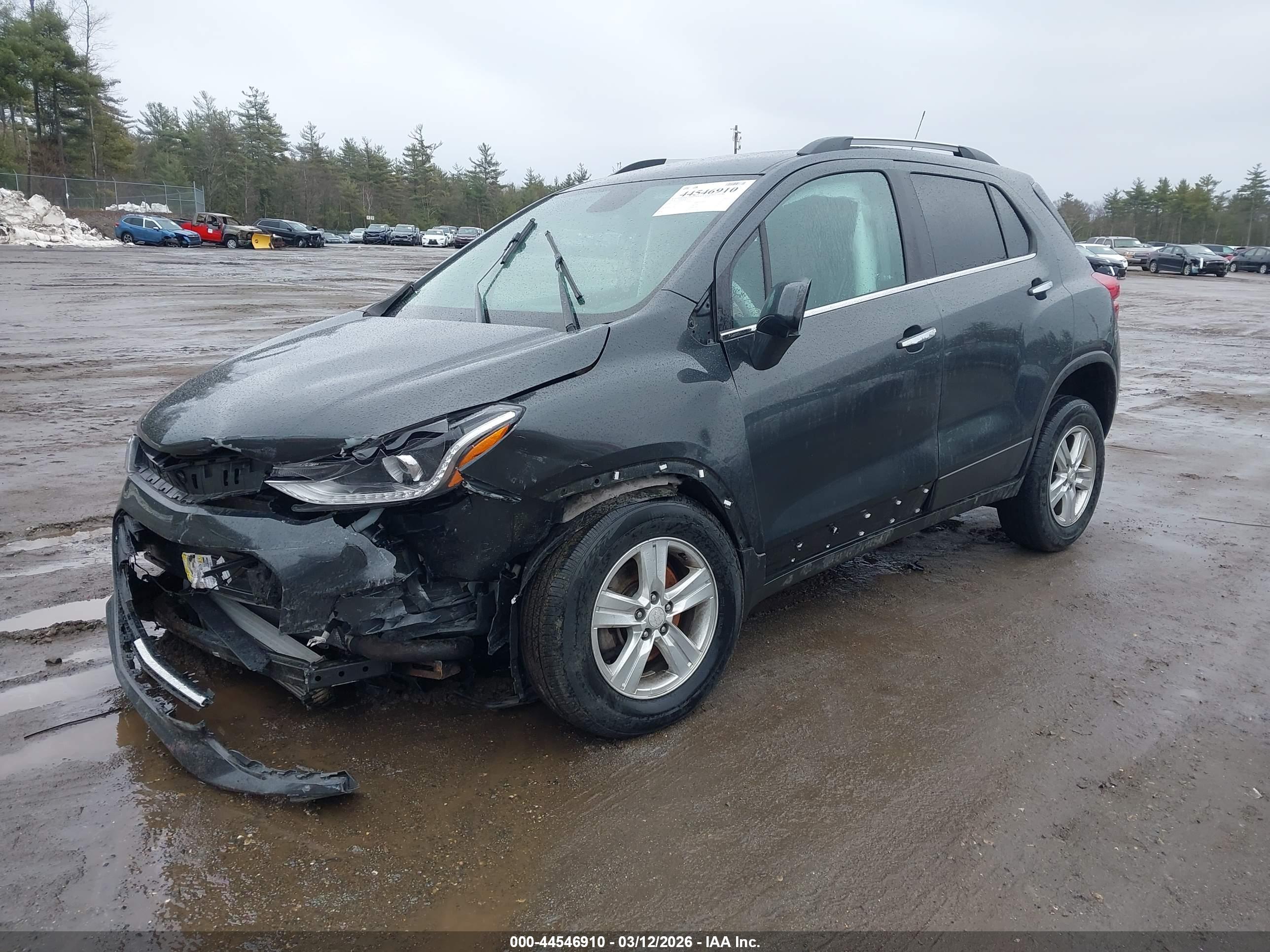 CHEVROLET TRAX image 2
