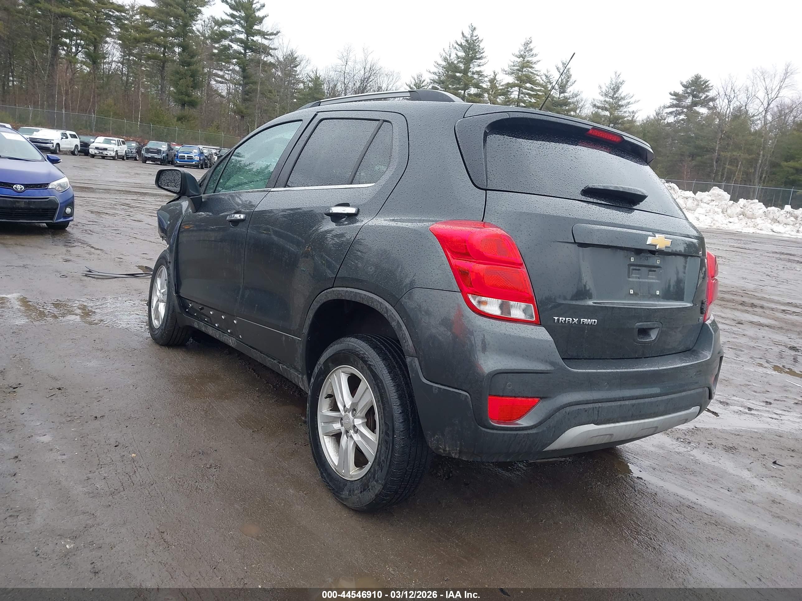 CHEVROLET TRAX image 3