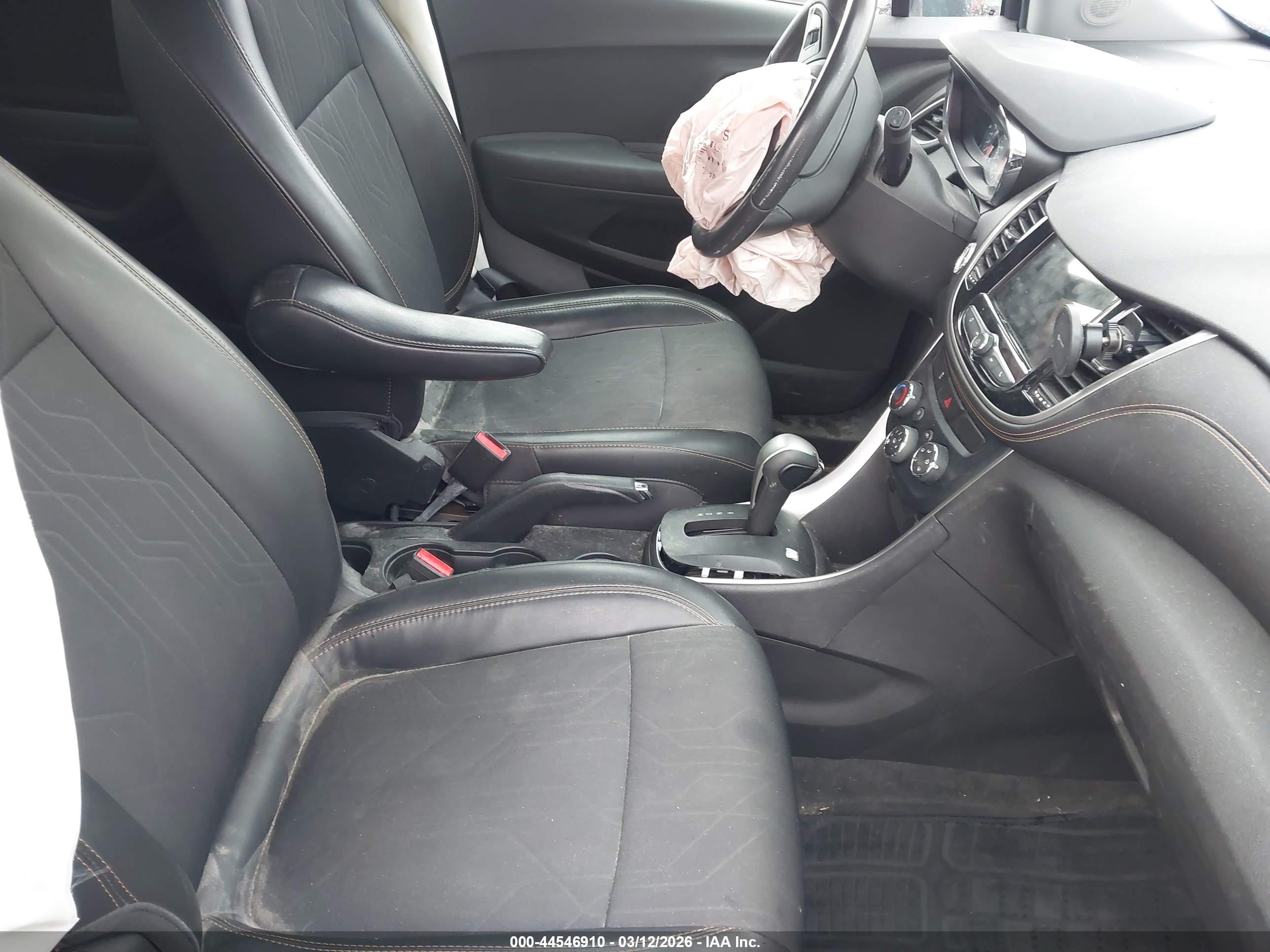 CHEVROLET TRAX image 5