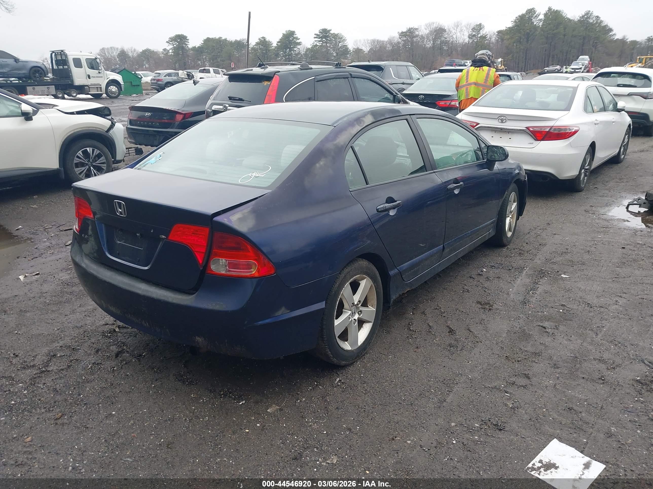 HONDA CIVIC image 4