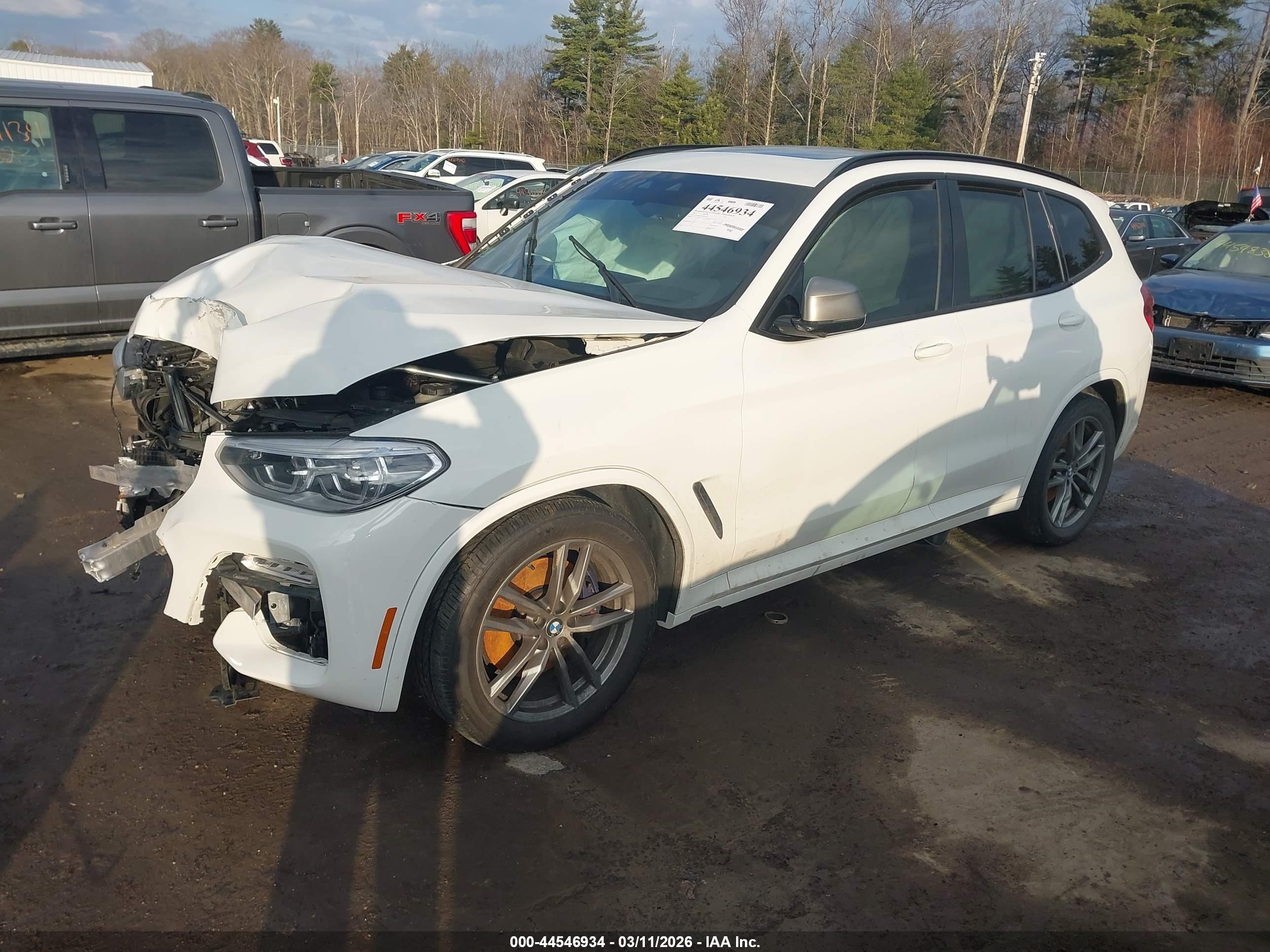 BMW X3 image 2
