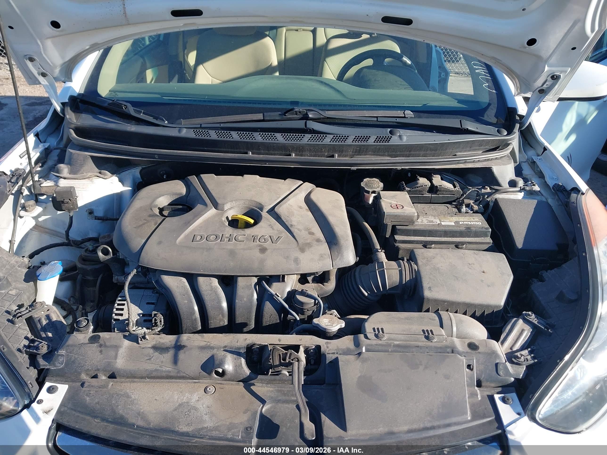 HYUNDAI ELANTRA image 10