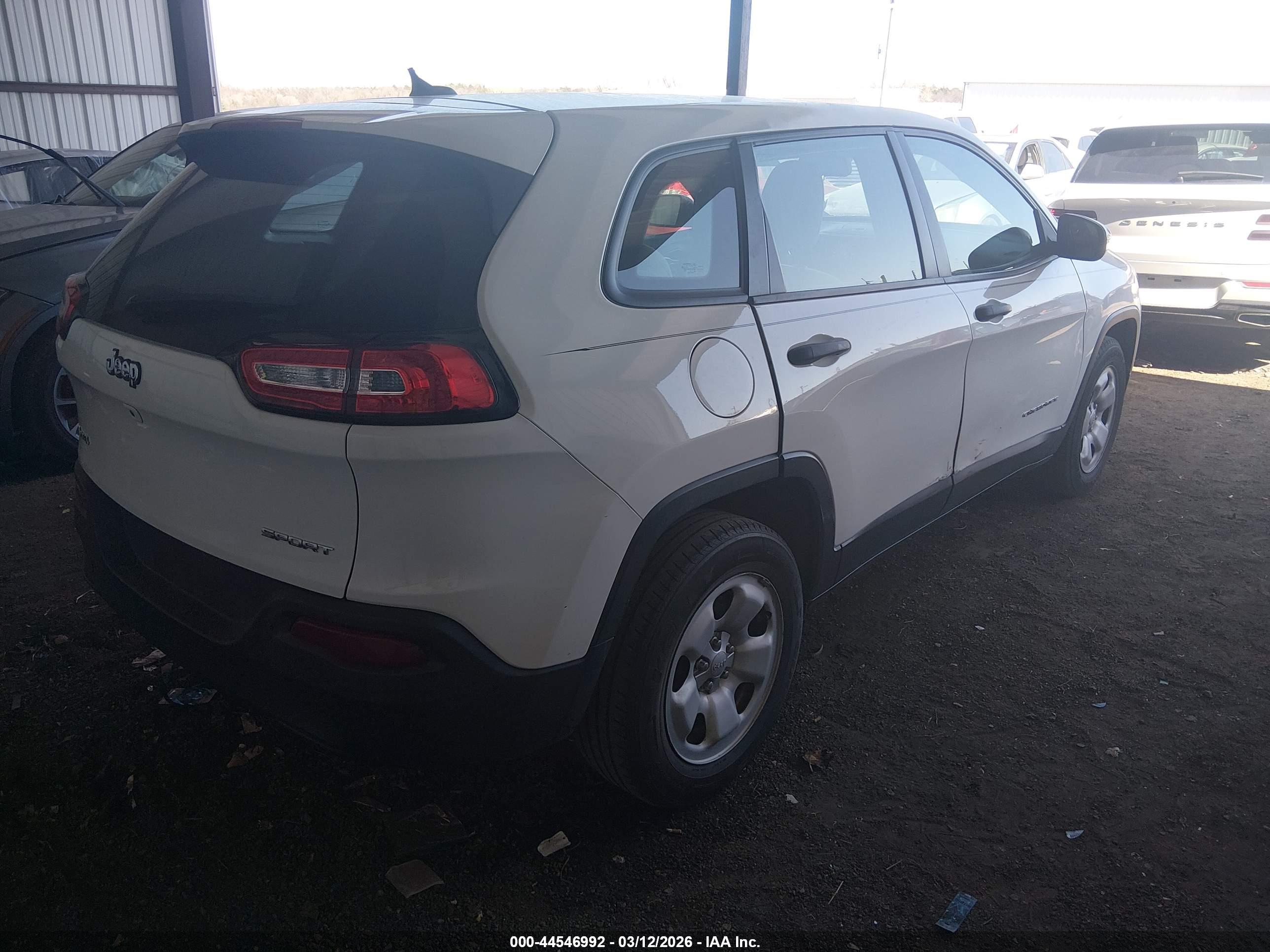 JEEP CHEROKEE image 4
