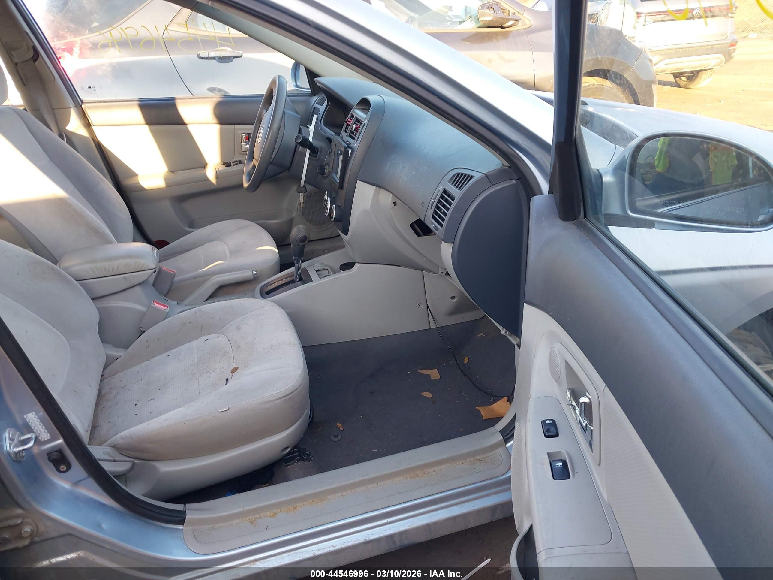 KIA SPECTRA image 5