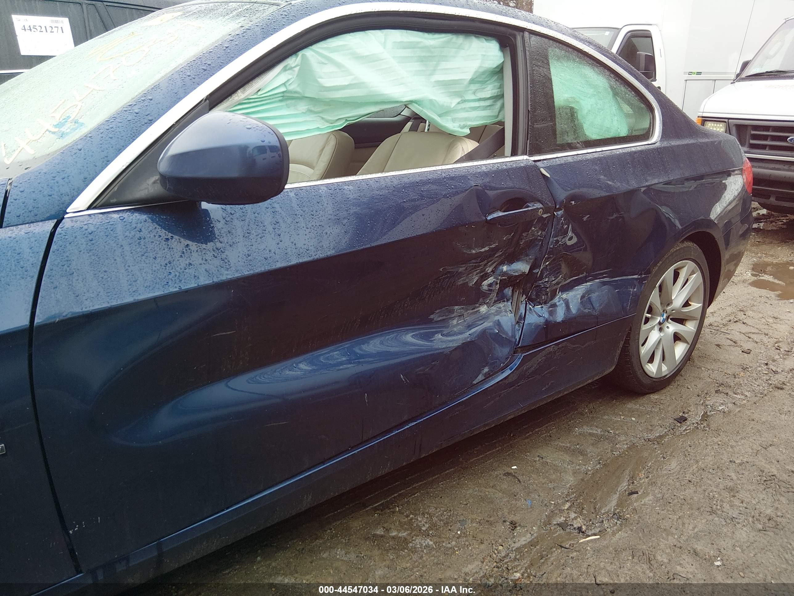 BMW 328I image 6