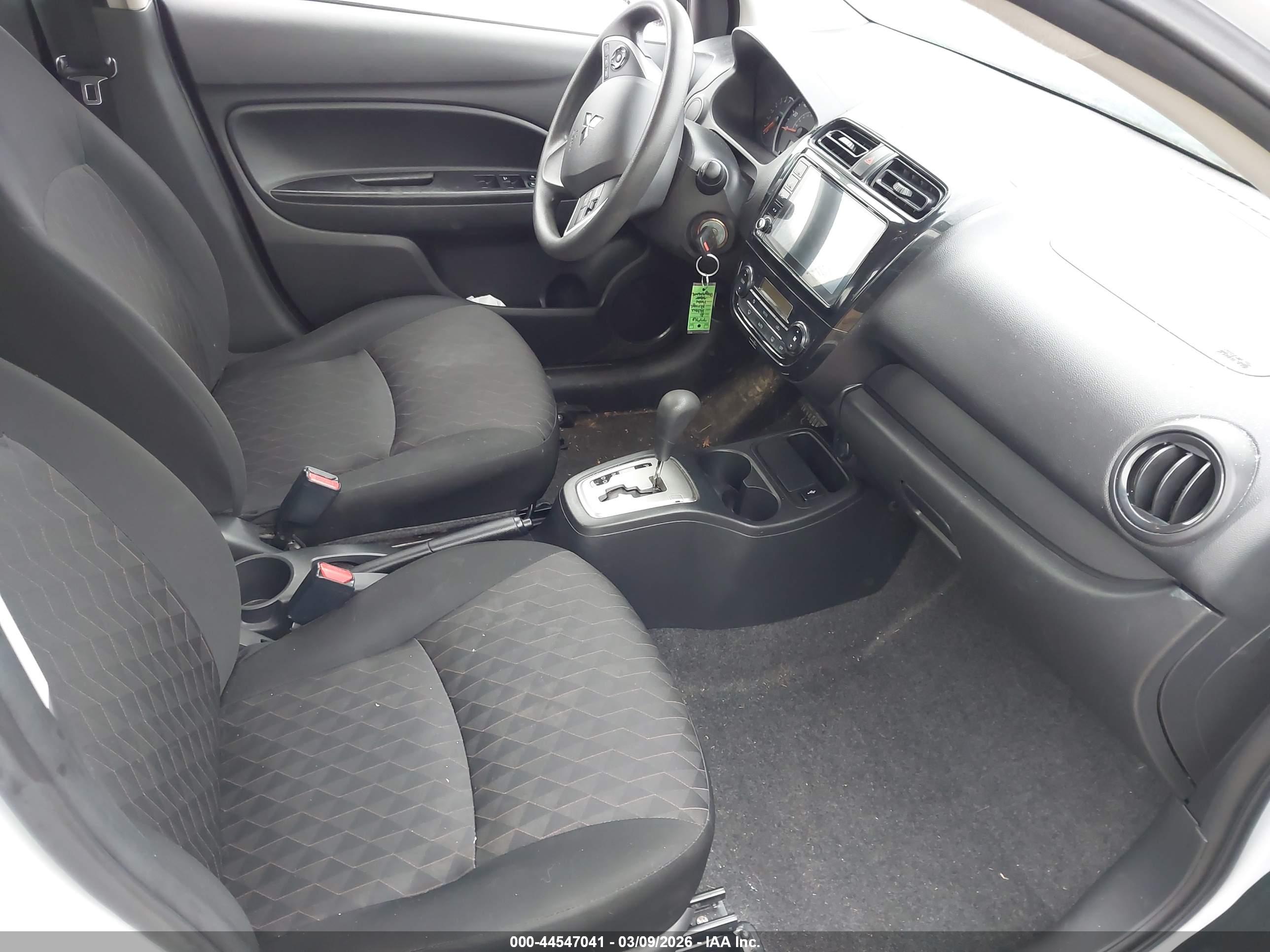 MITSUBISHI MIRAGE image 5