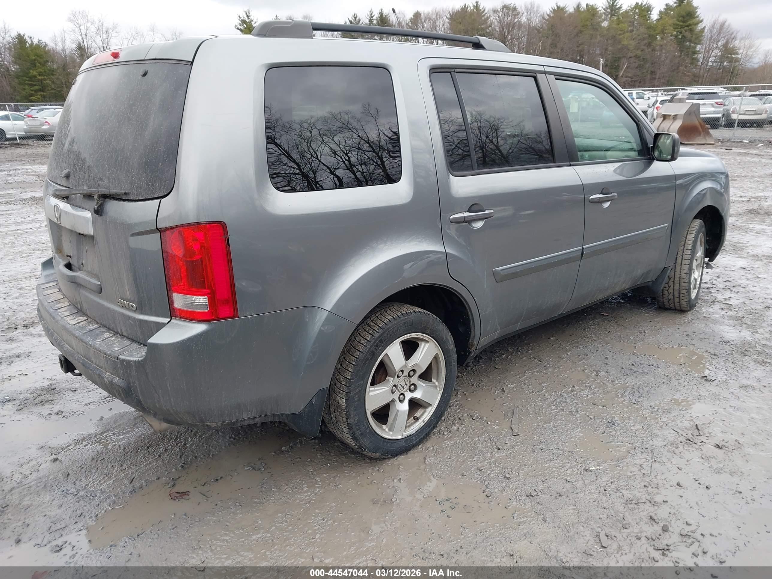 HONDA PILOT image 4