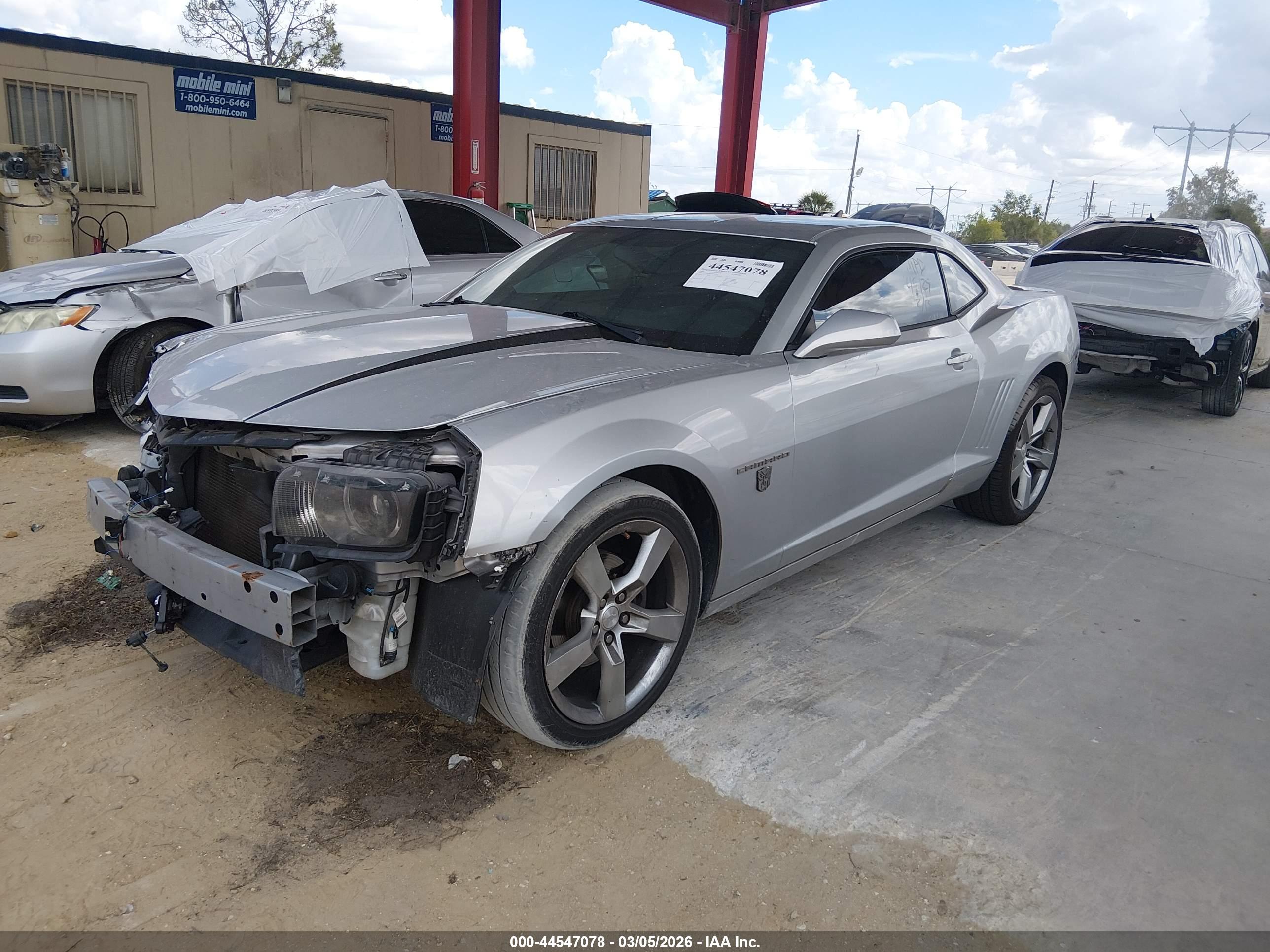 CHEVROLET CAMARO image 2