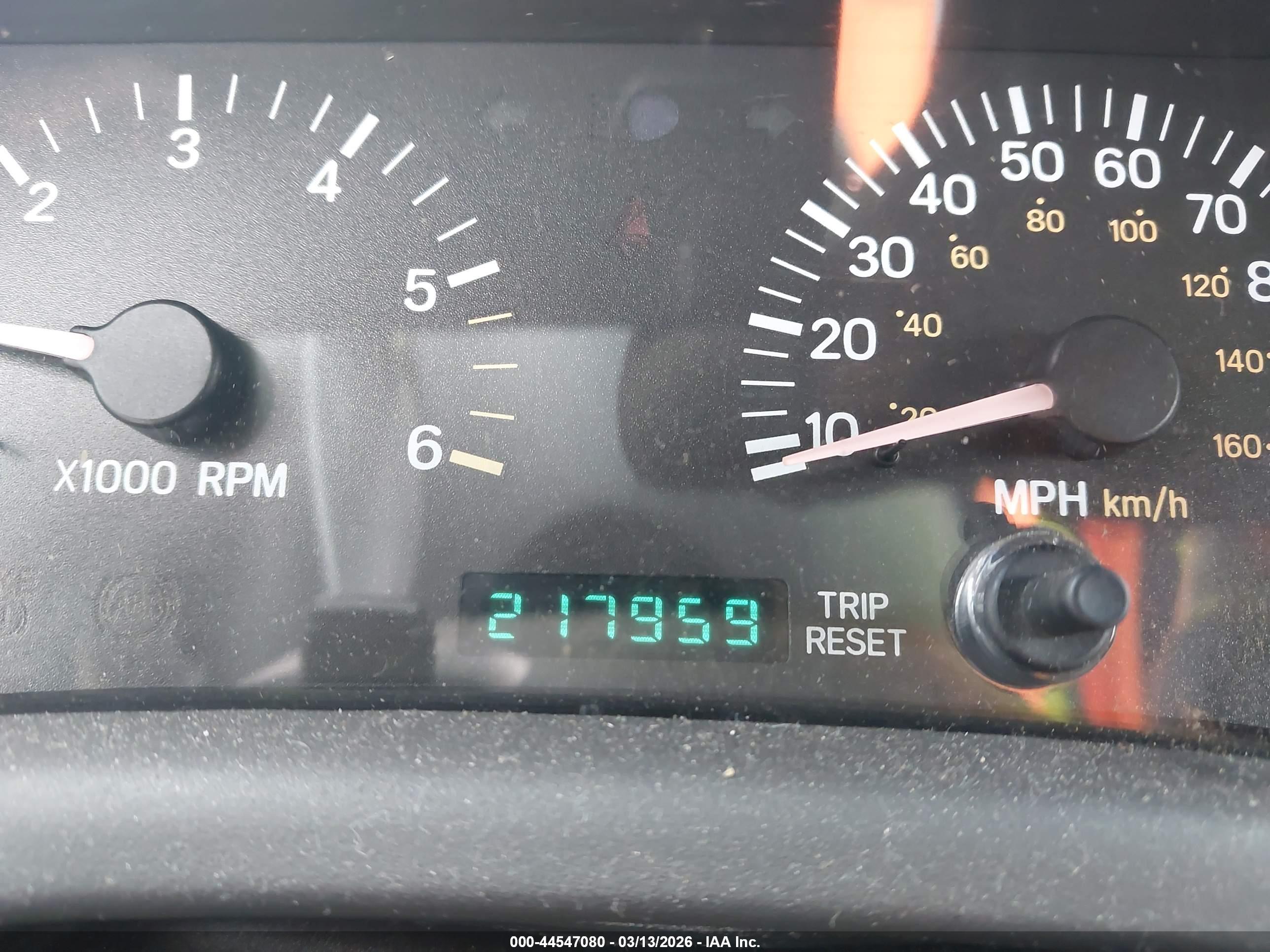 JEEP CHEROKEE image 7