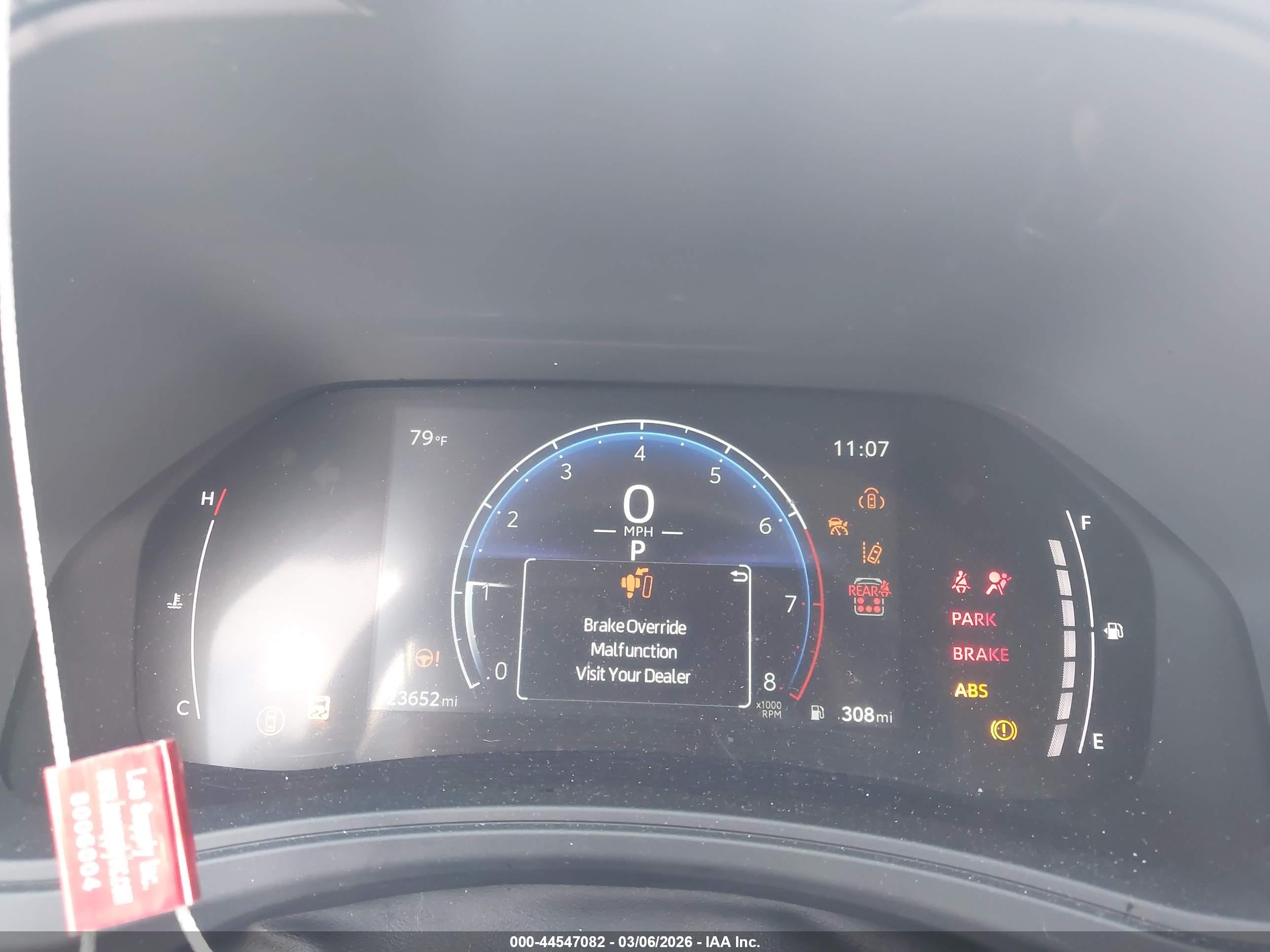 TOYOTA GRAND image 7