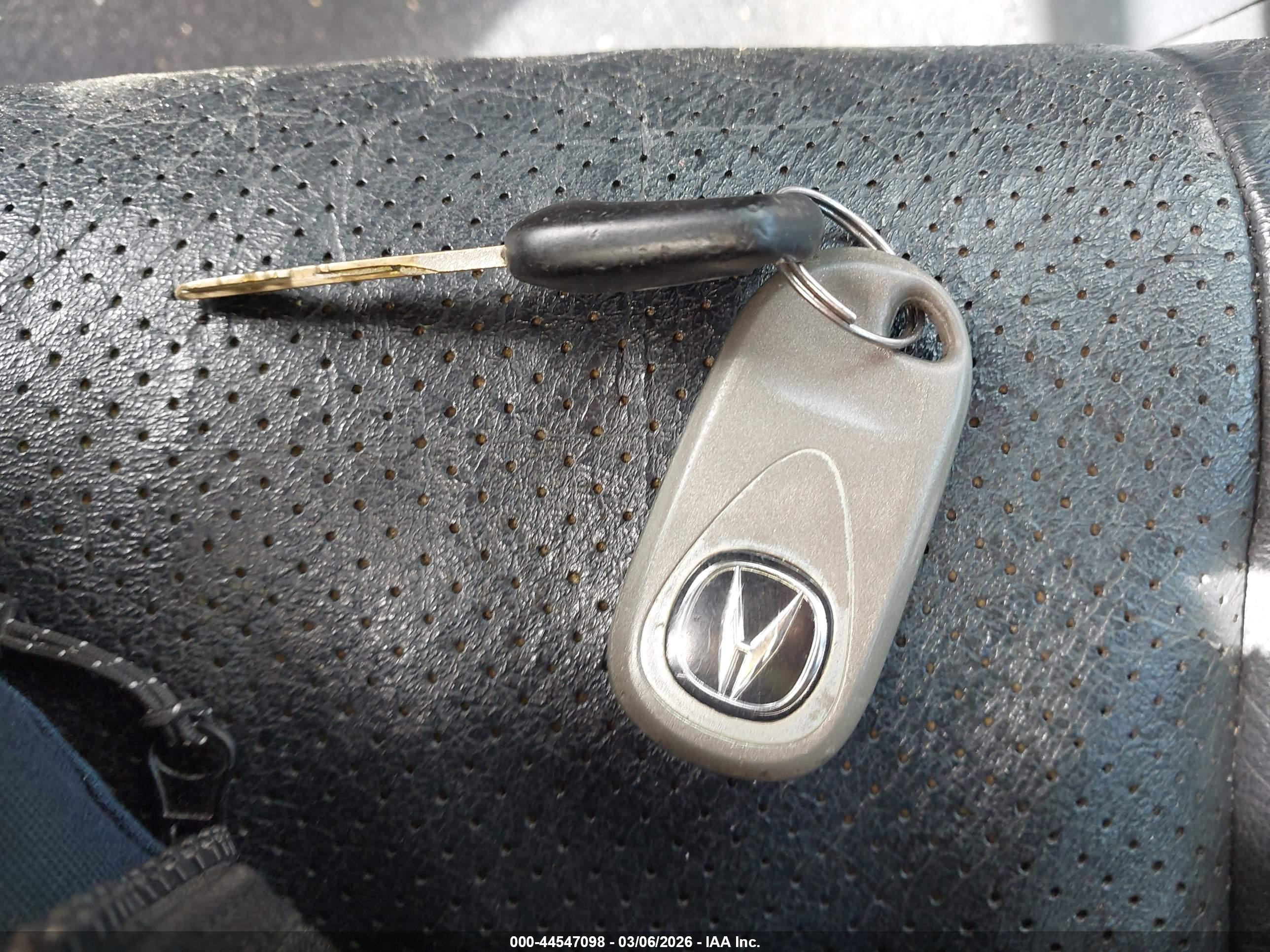 ACURA TSX image 11