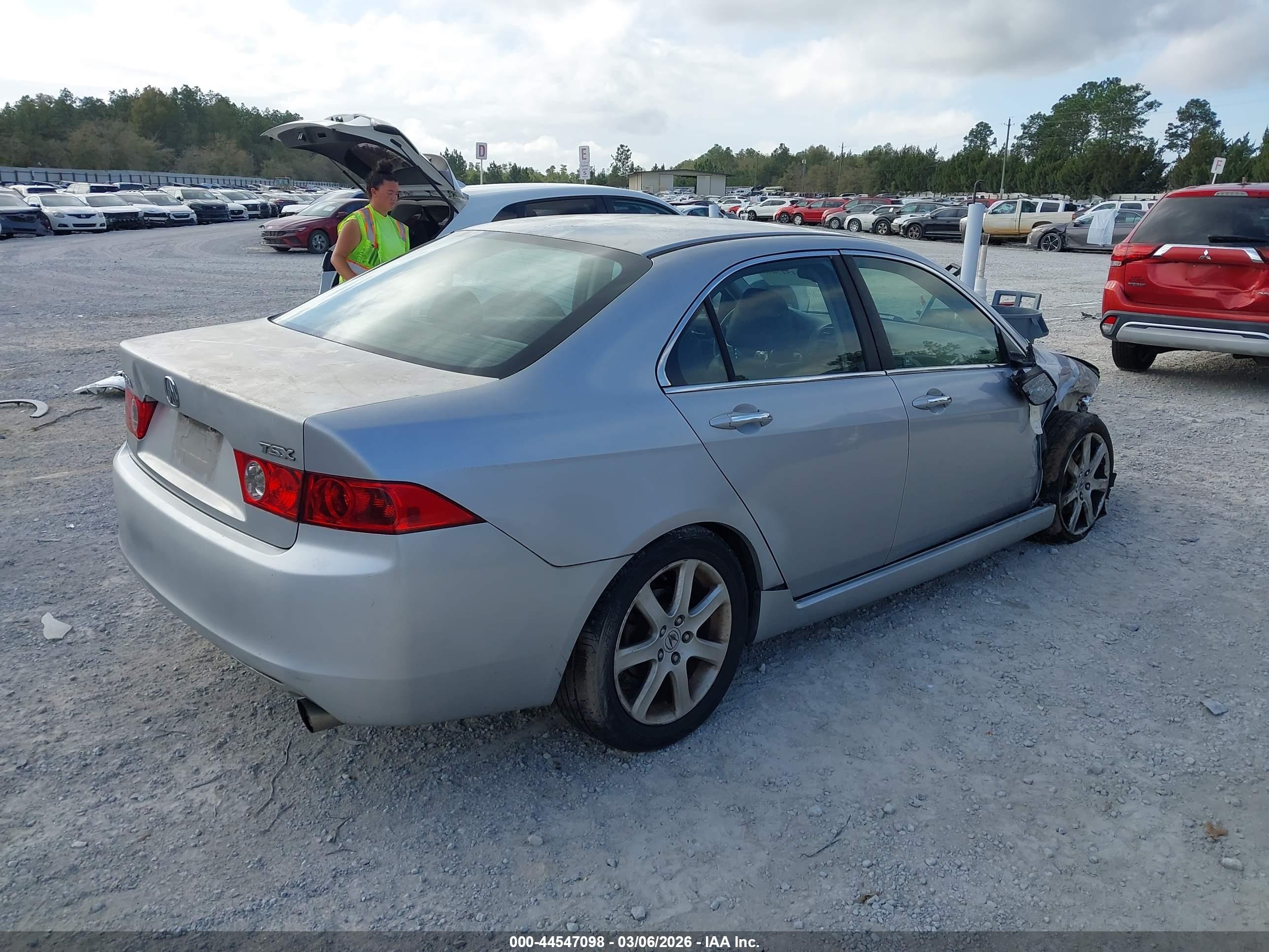 ACURA TSX image 4