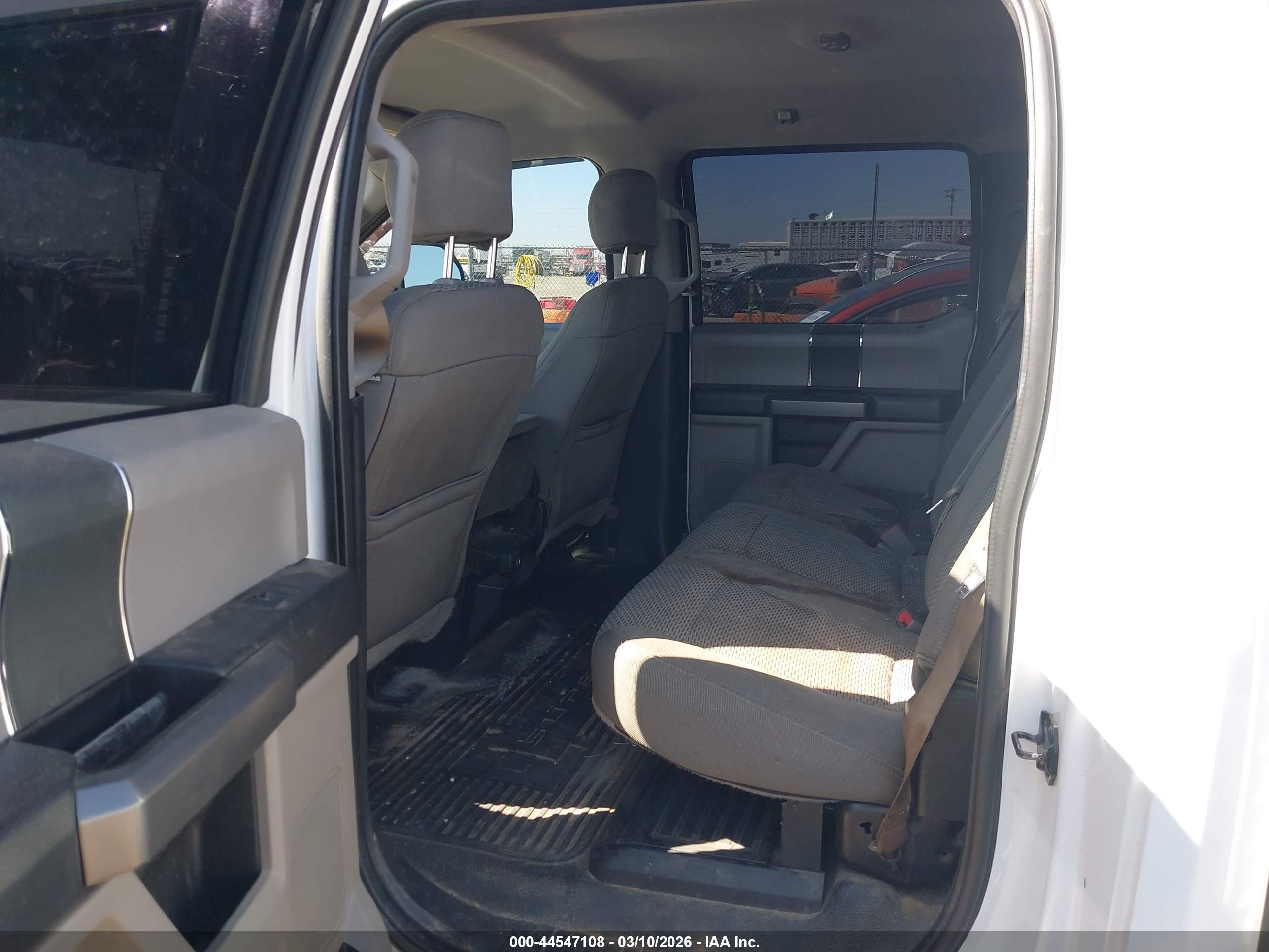 FORD F-250 image 8