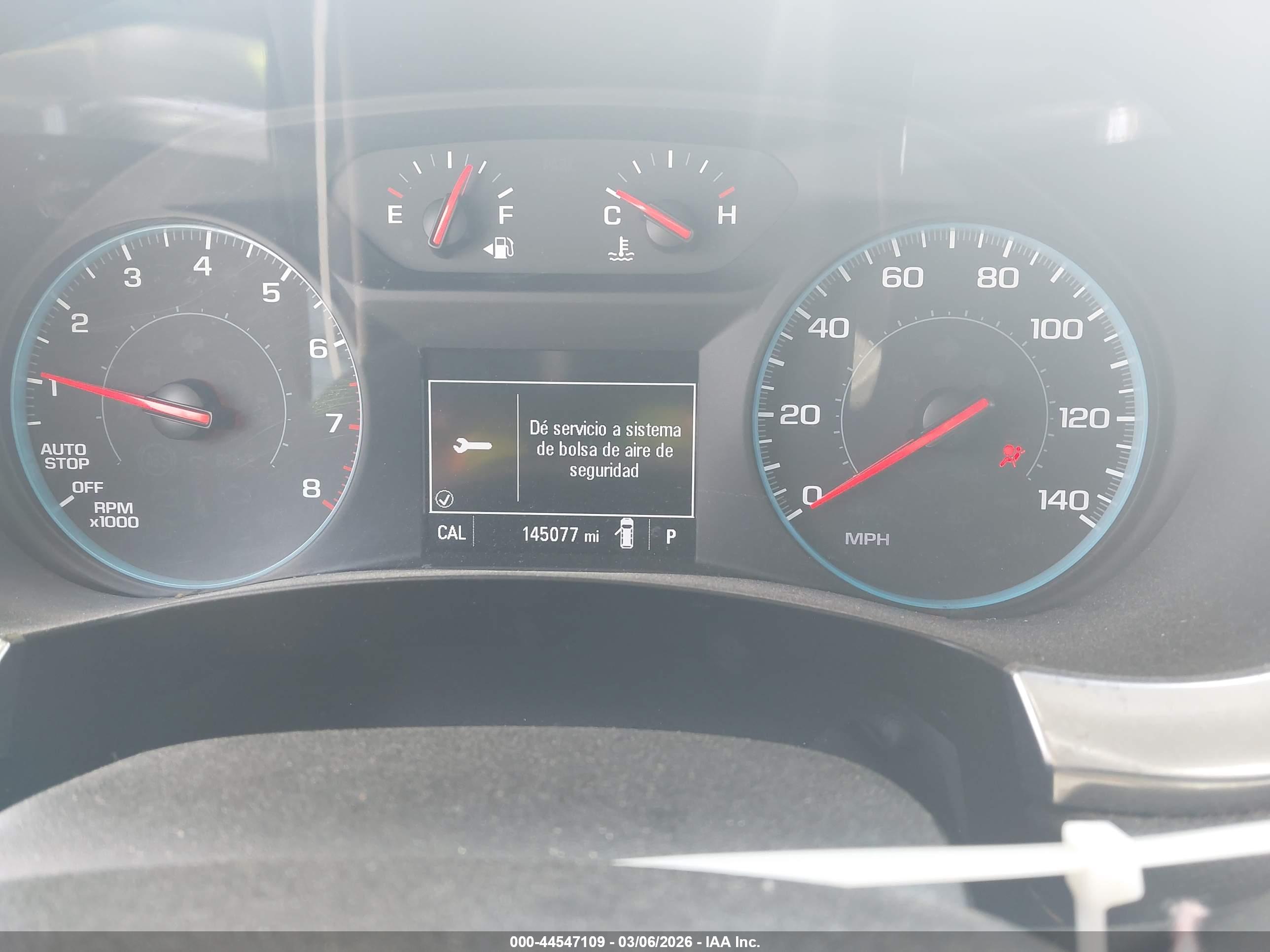 CHEVROLET TRAVERSE image 7