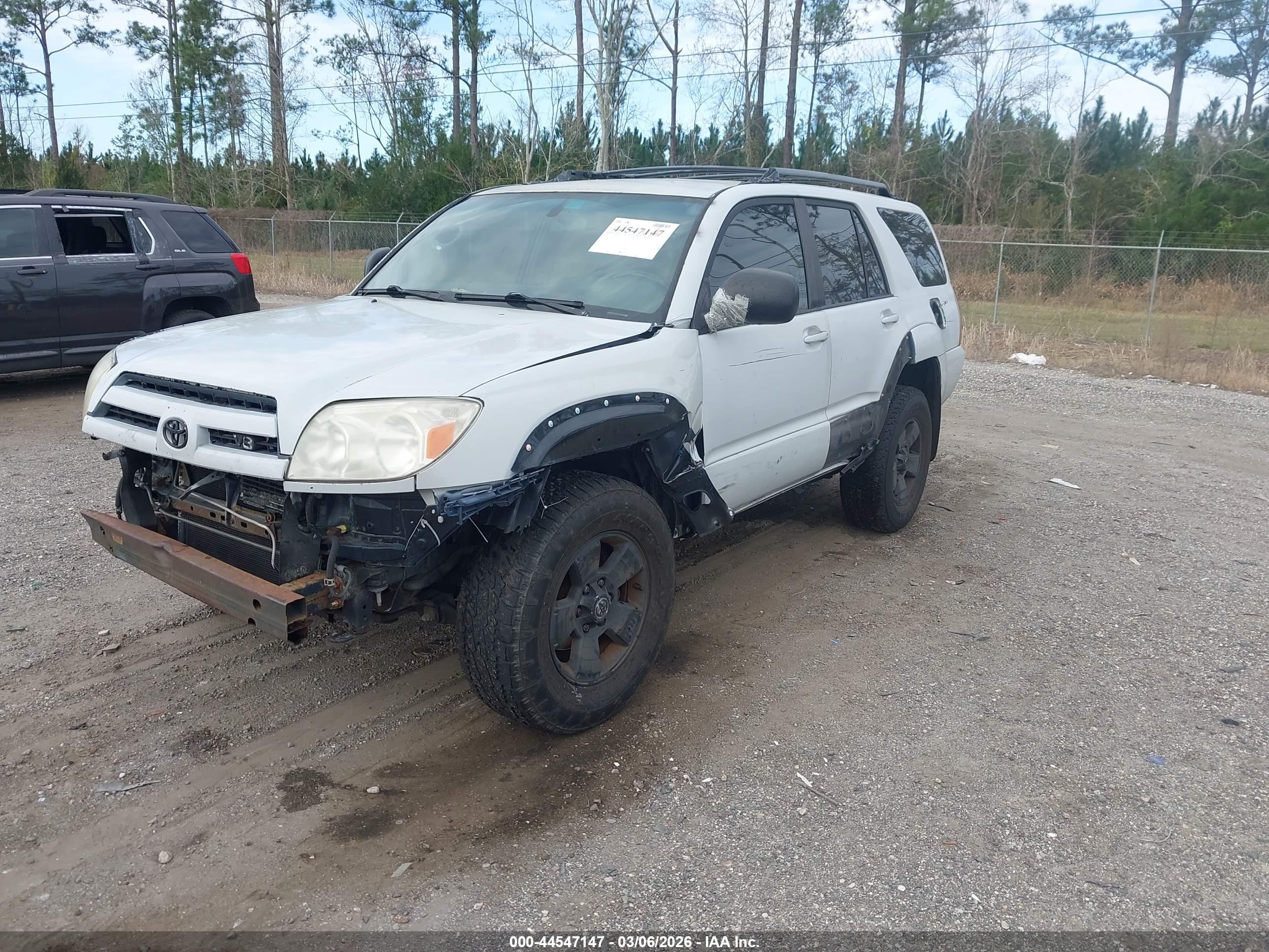 TOYOTA 4RUNNER image 2