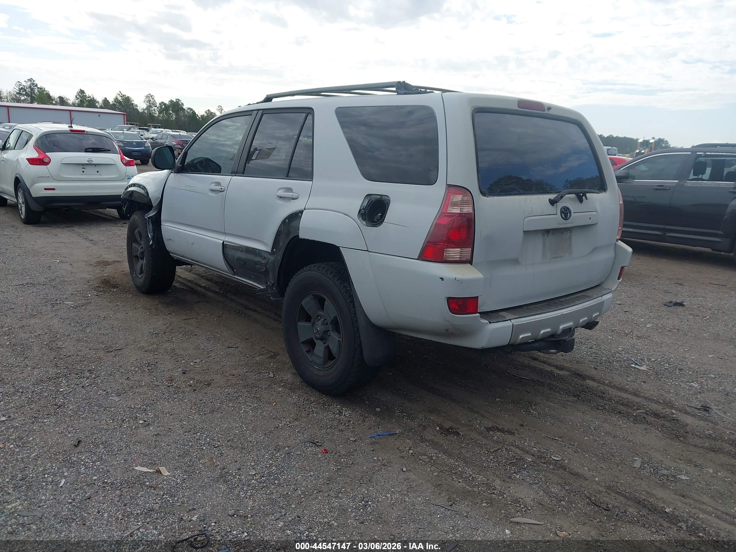 TOYOTA 4RUNNER image 3