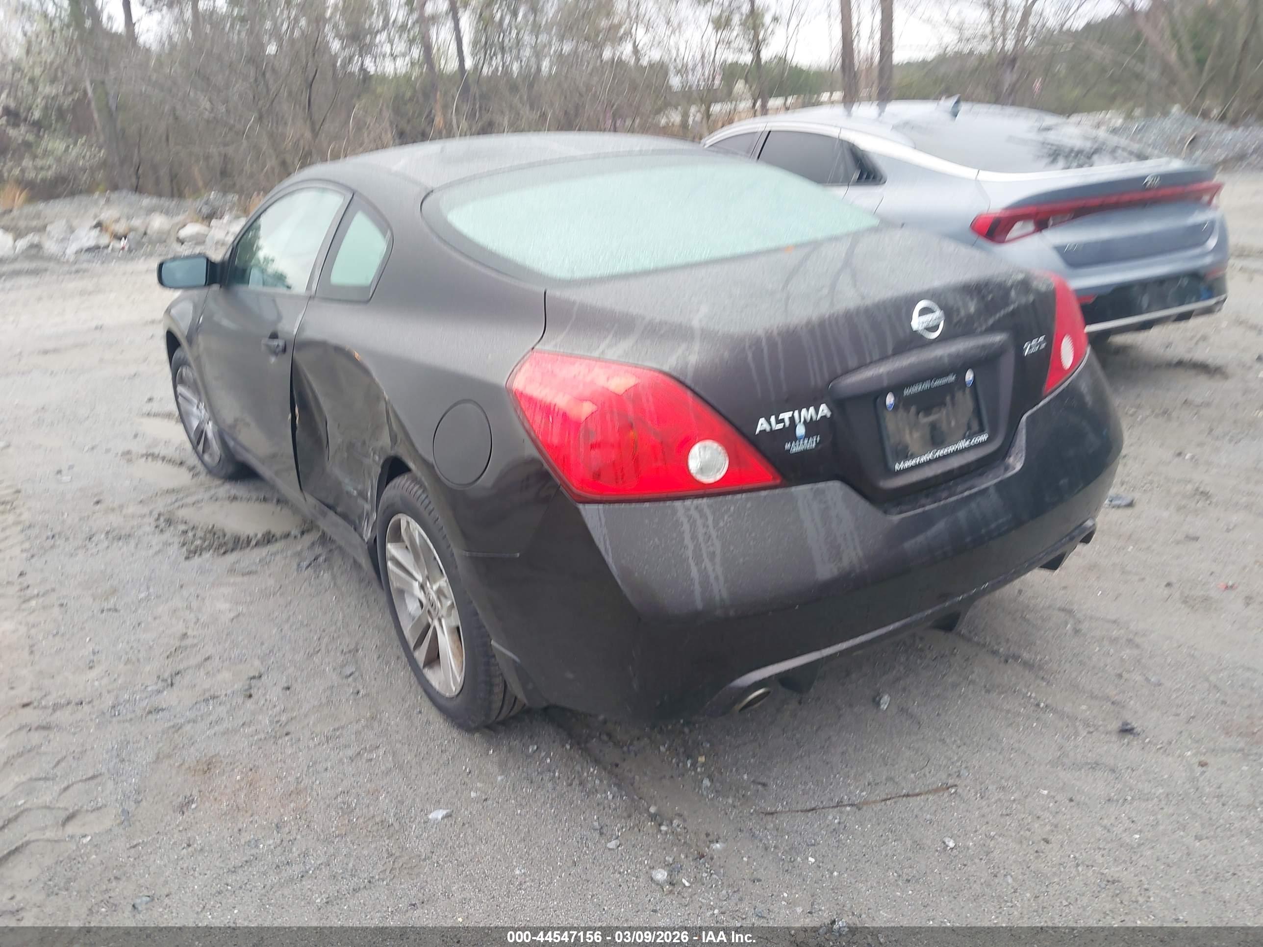 NISSAN ALTIMA image 3