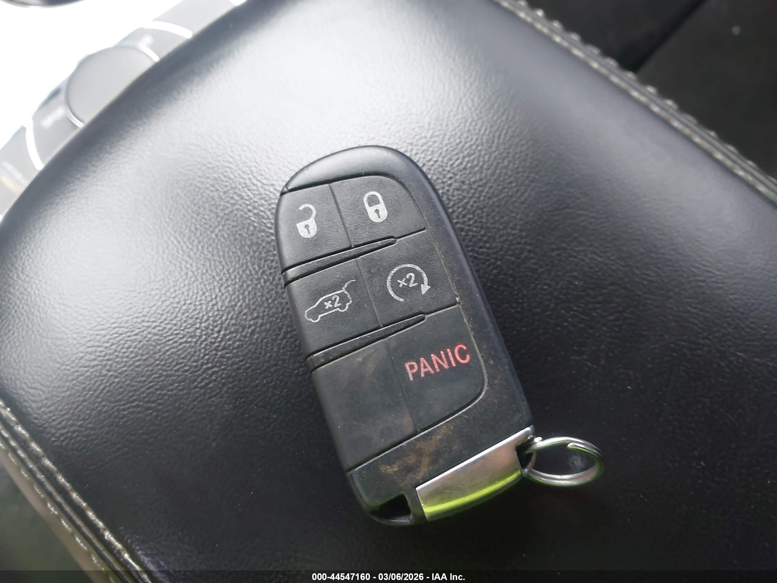 JEEP GRAND image 11