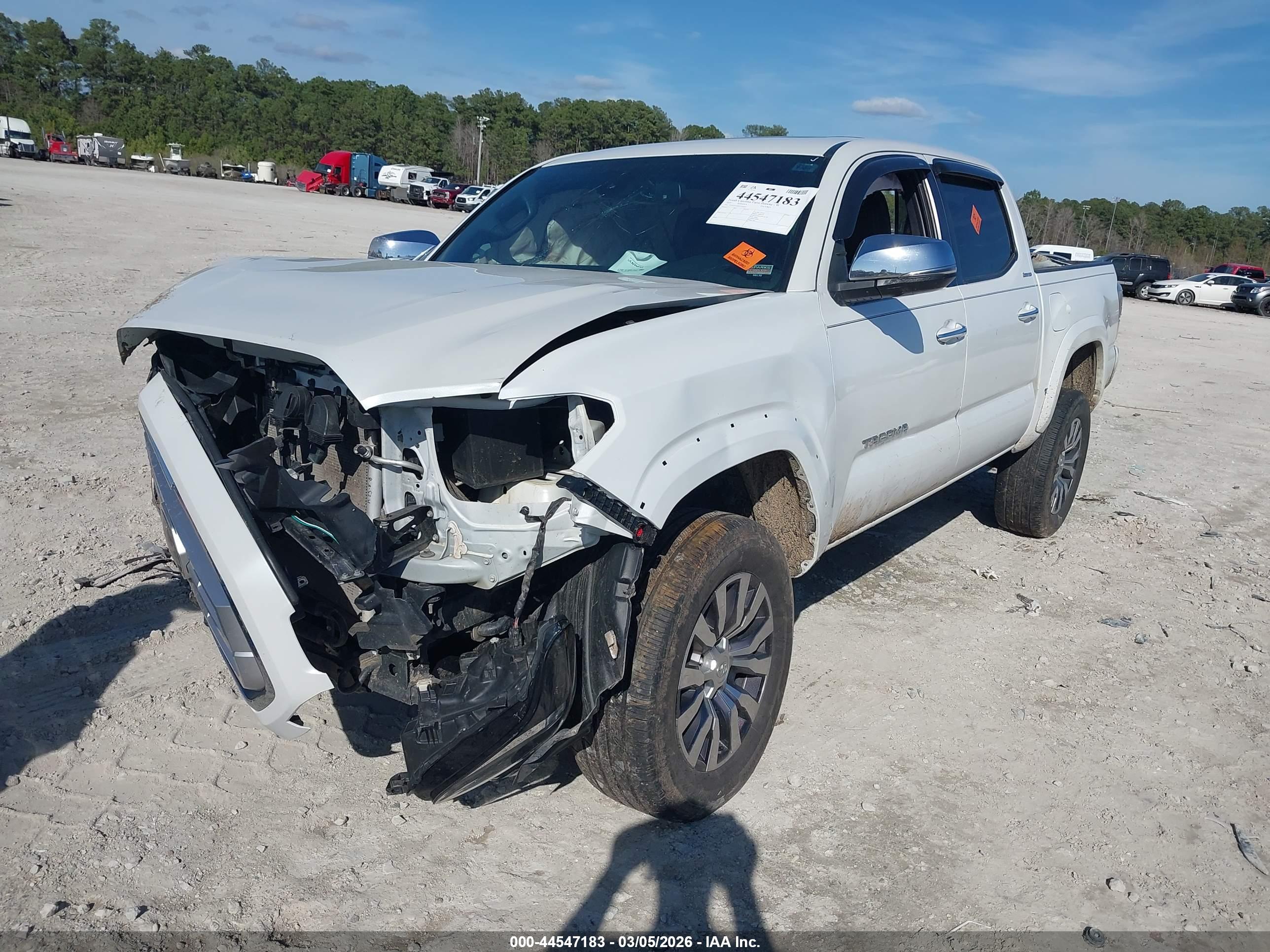 TOYOTA TACOMA image 2
