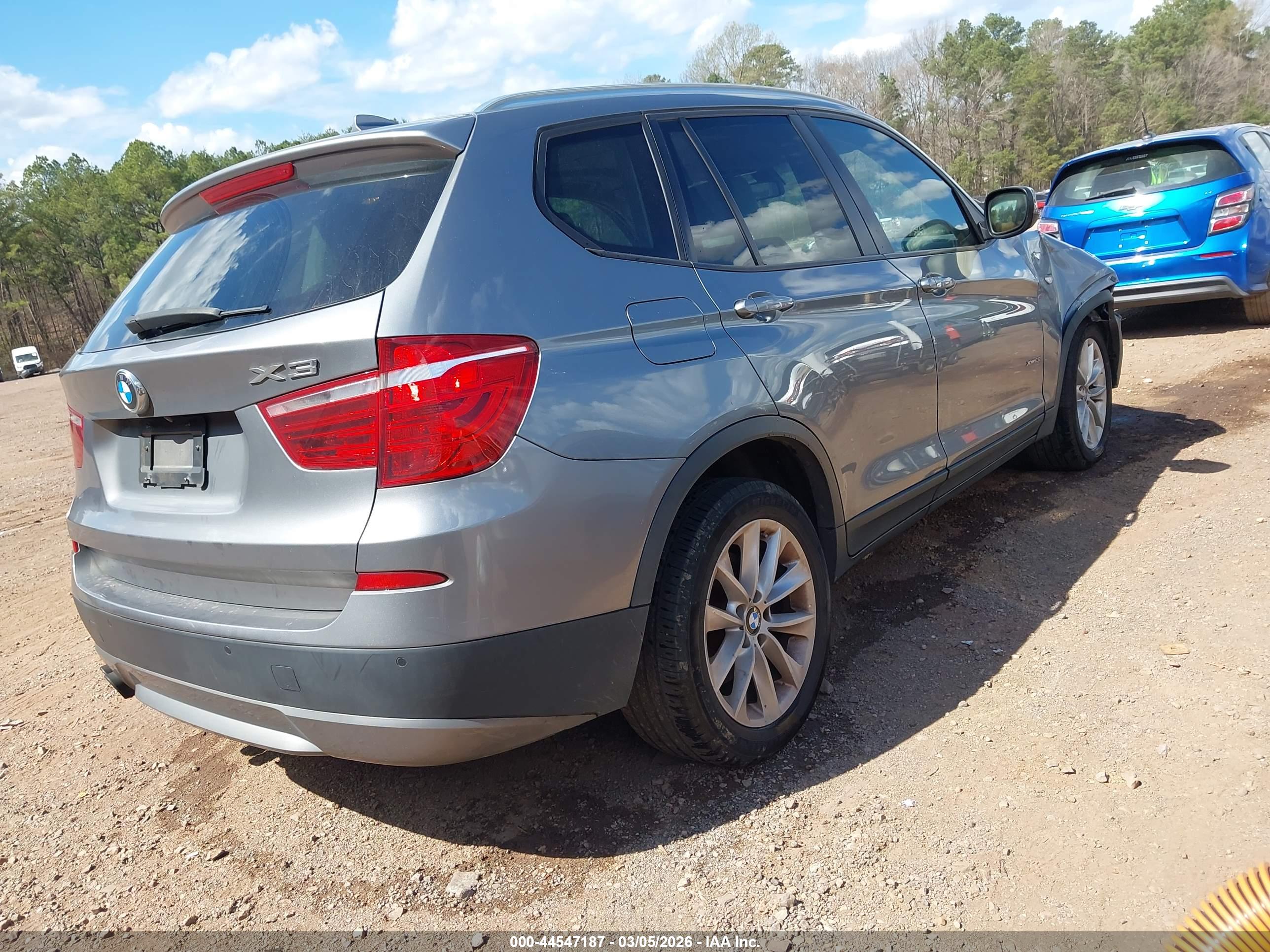 BMW X3 image 4