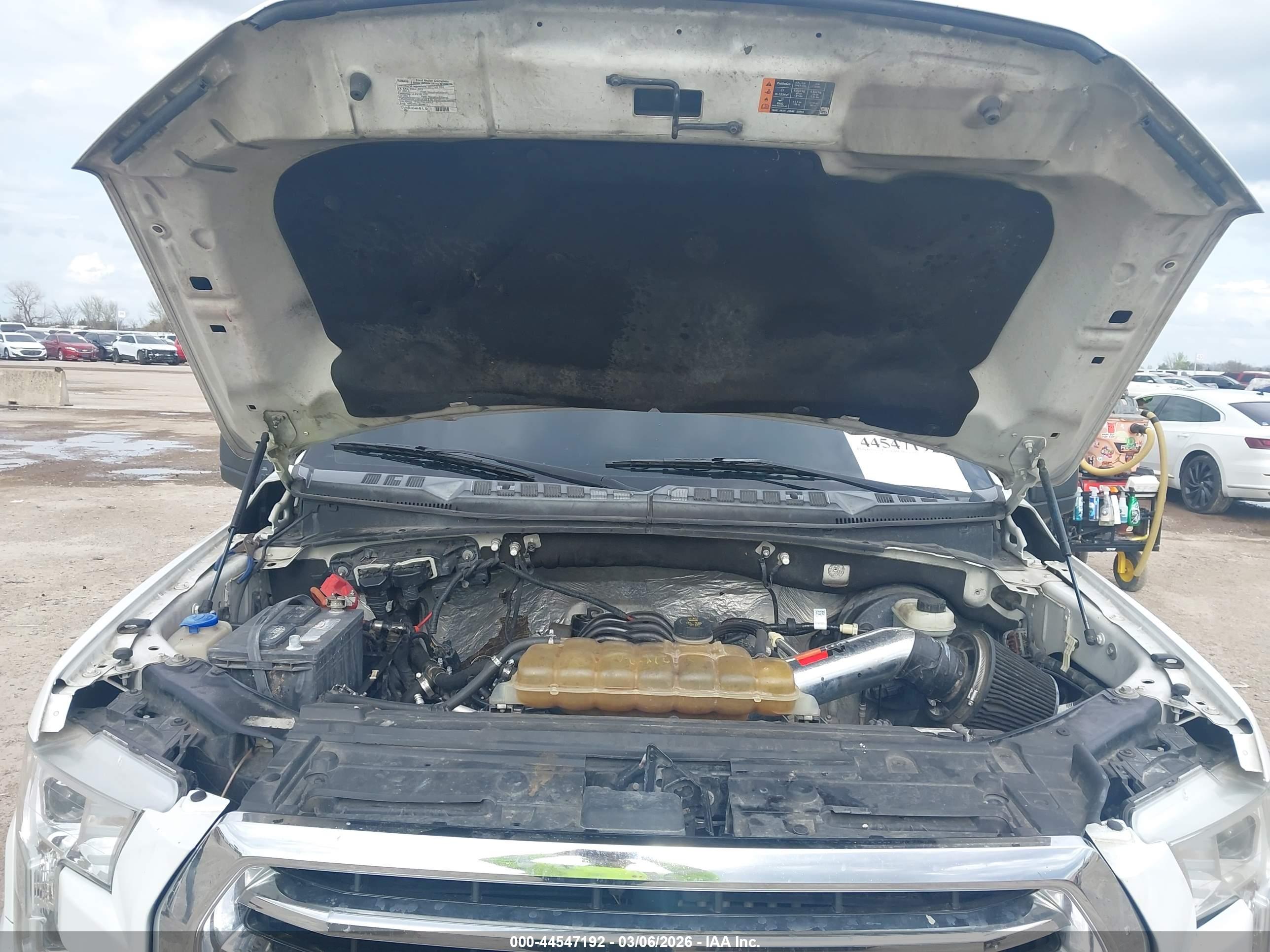 FORD F-150 image 10