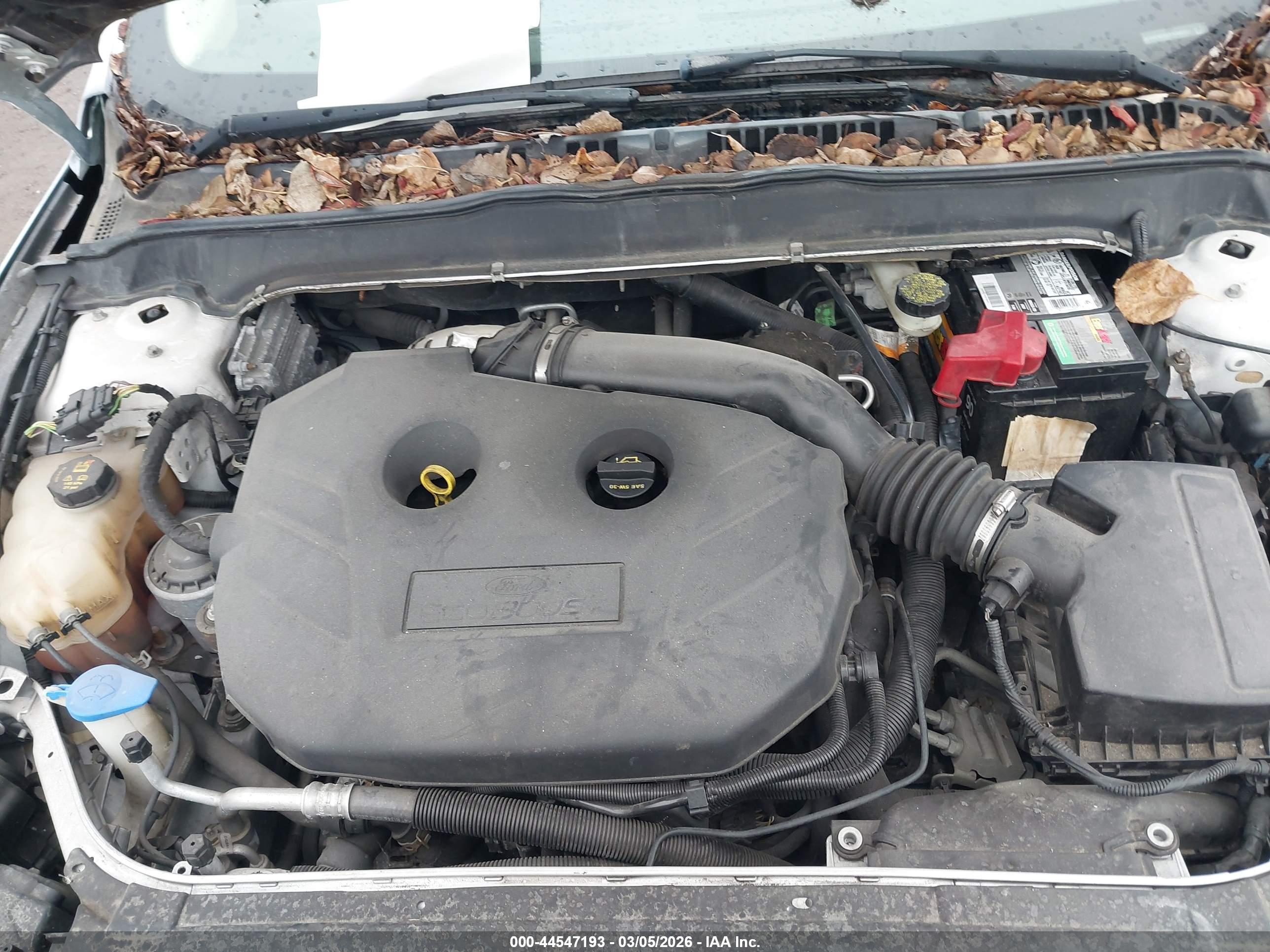 FORD FUSION image 10