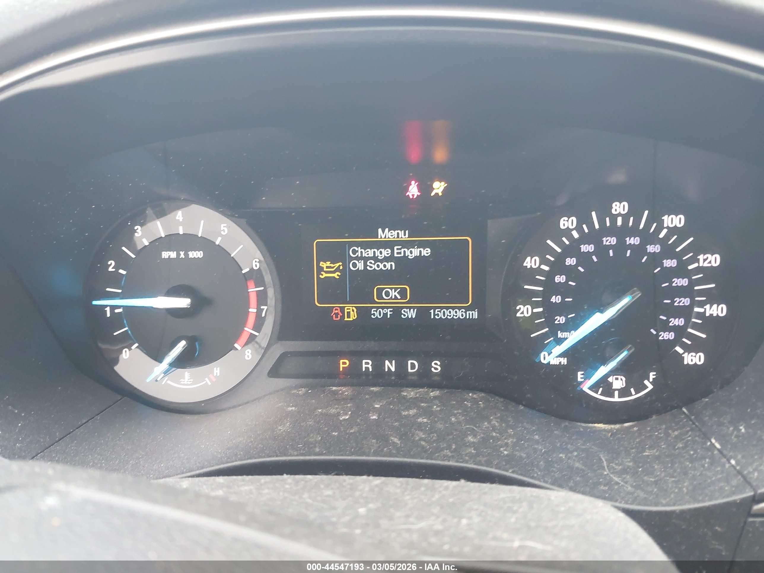 FORD FUSION image 7