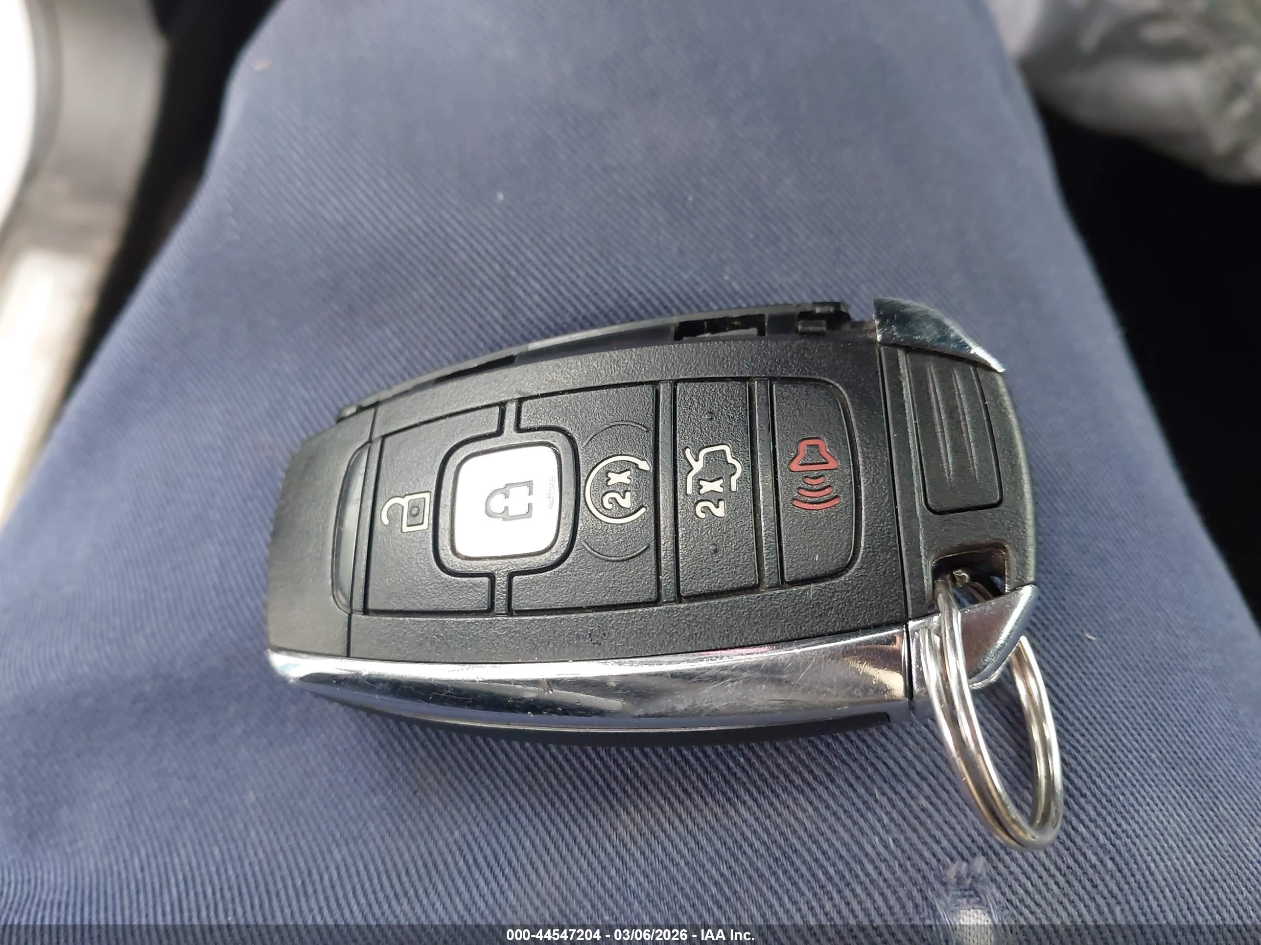 LINCOLN MKC image 11