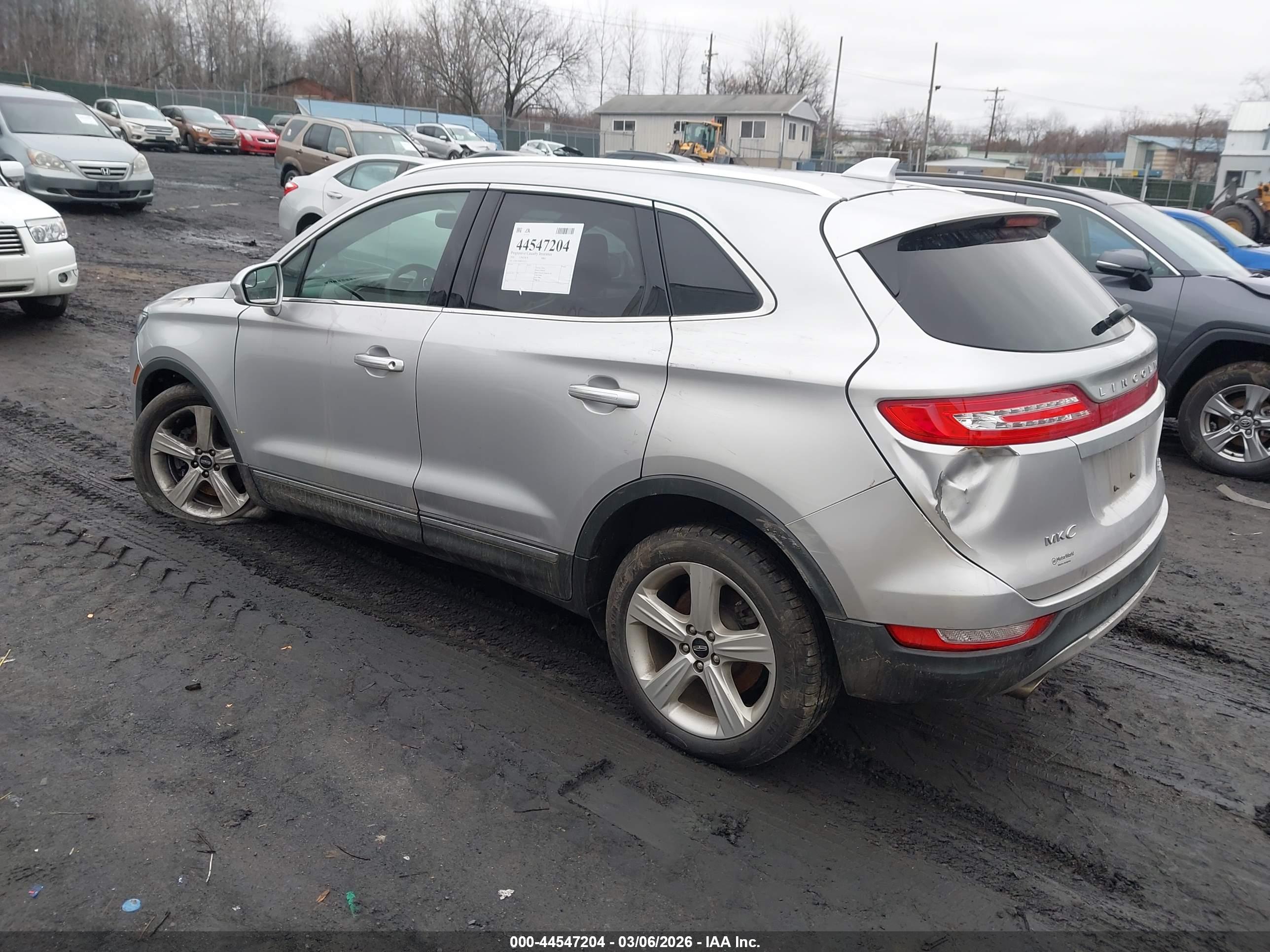 LINCOLN MKC image 3