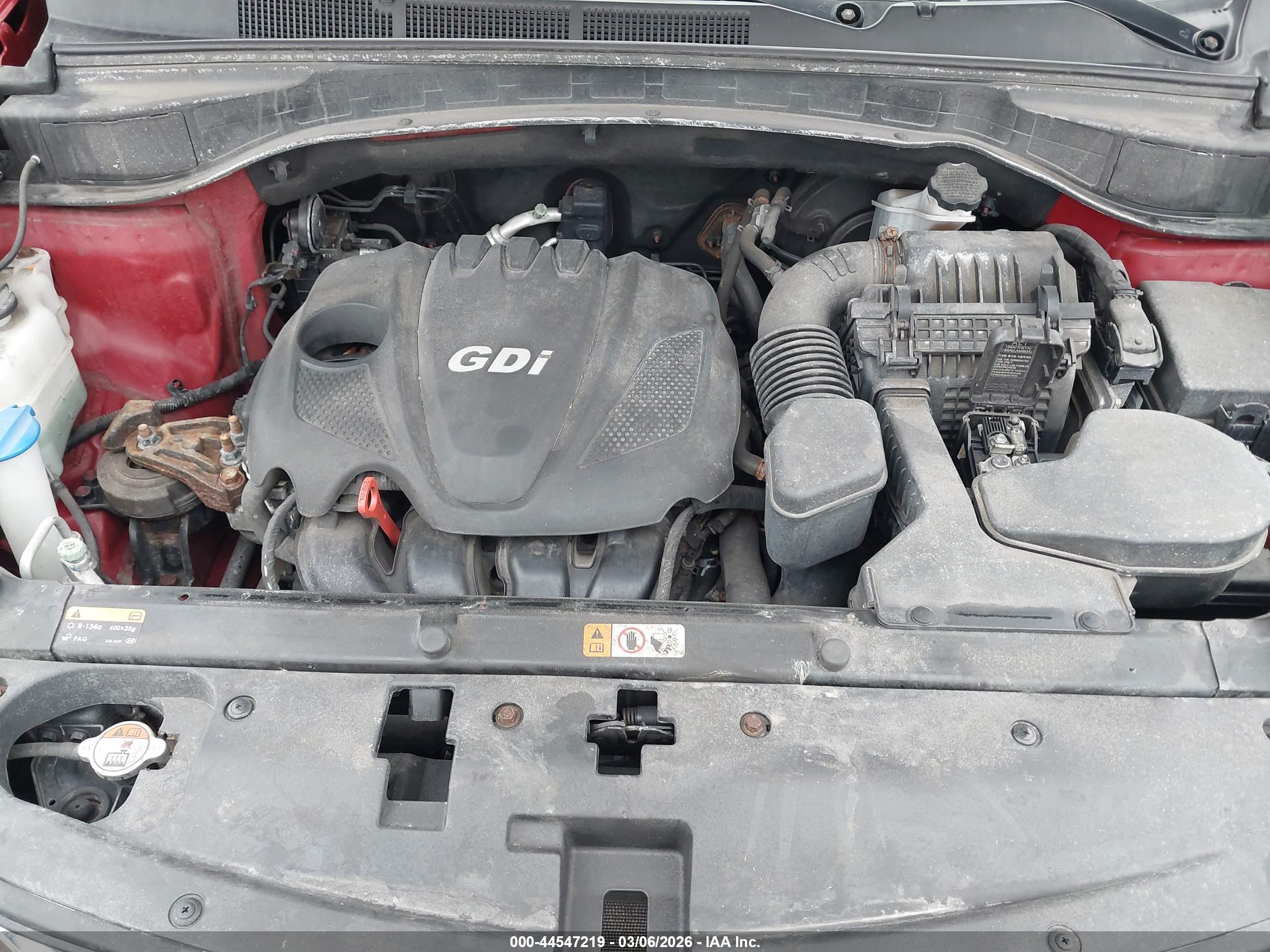 HYUNDAI SANTA image 10