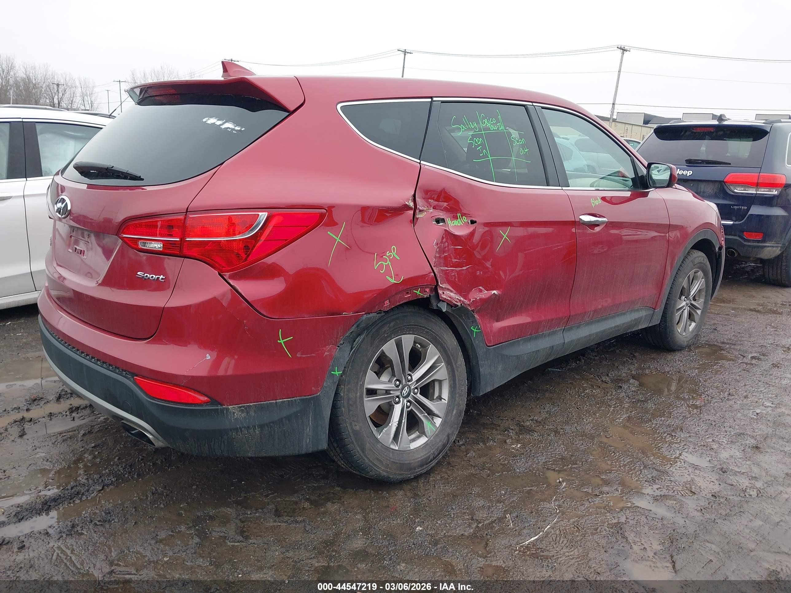HYUNDAI SANTA image 4