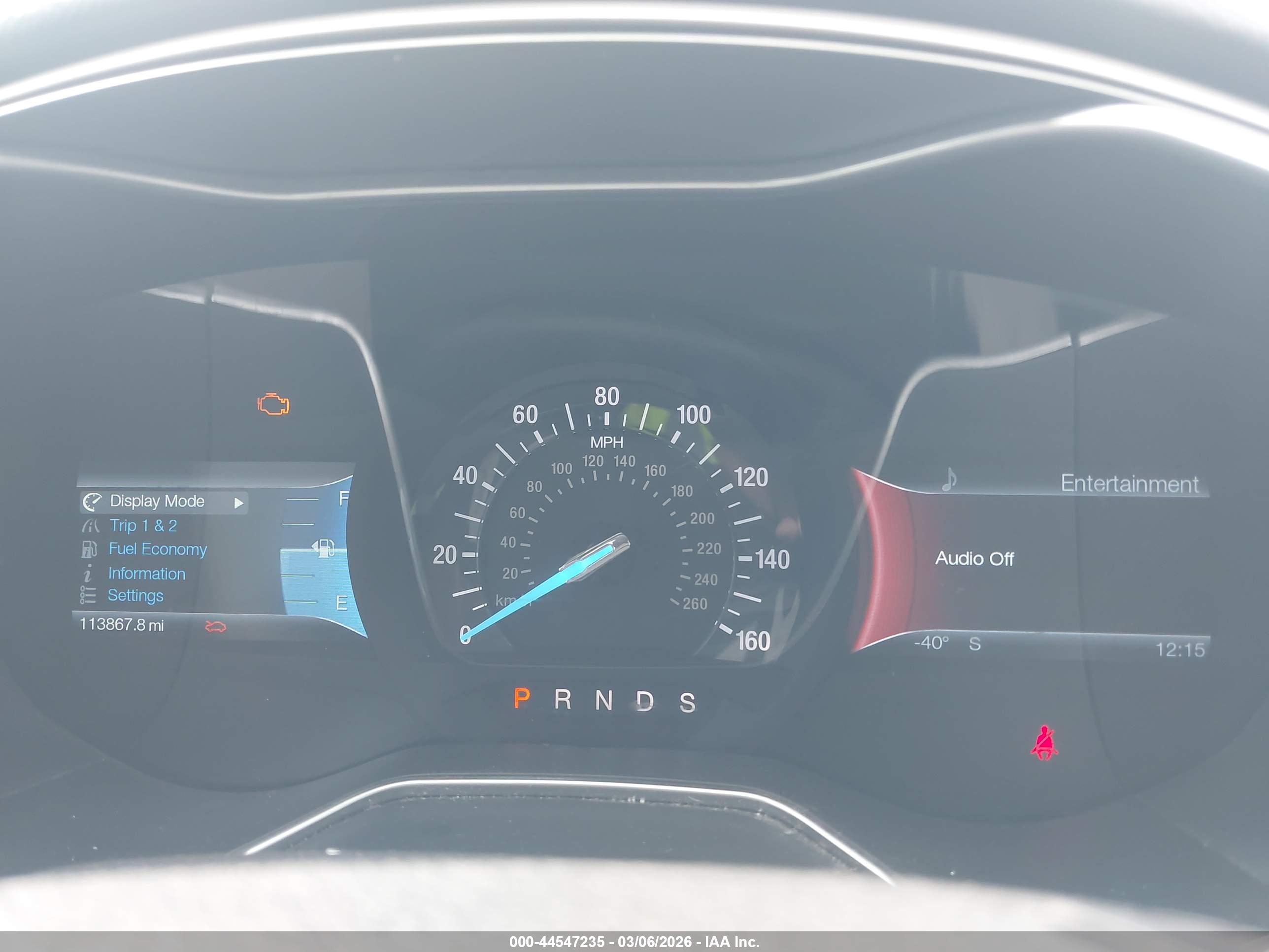 FORD FUSION image 7