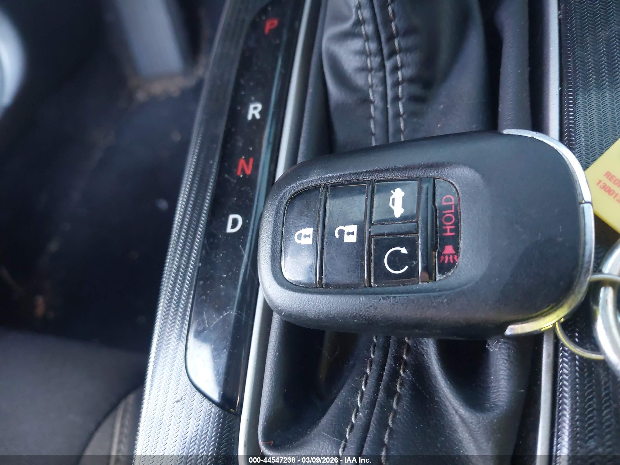 HONDA CIVIC image 11