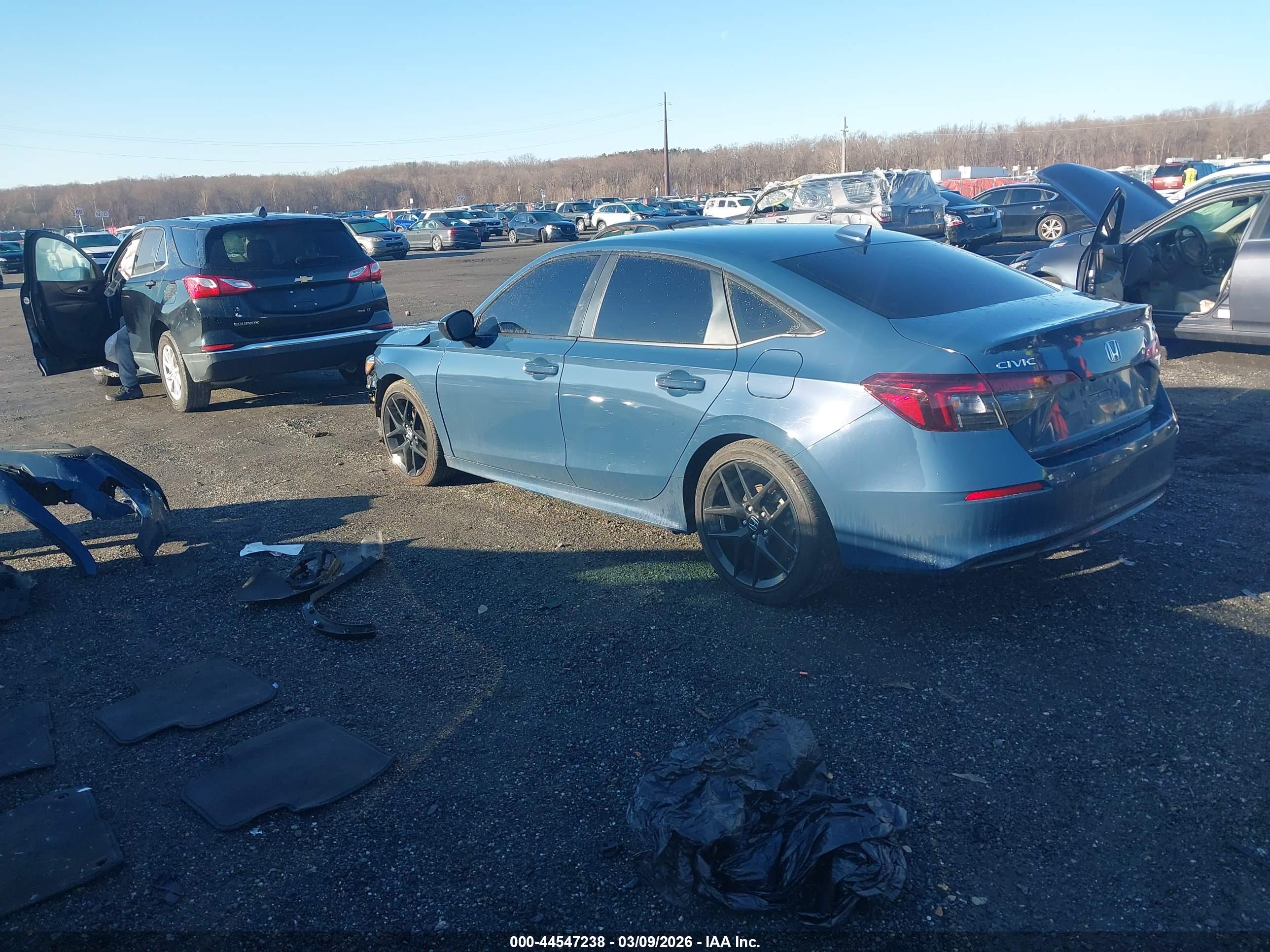HONDA CIVIC image 3