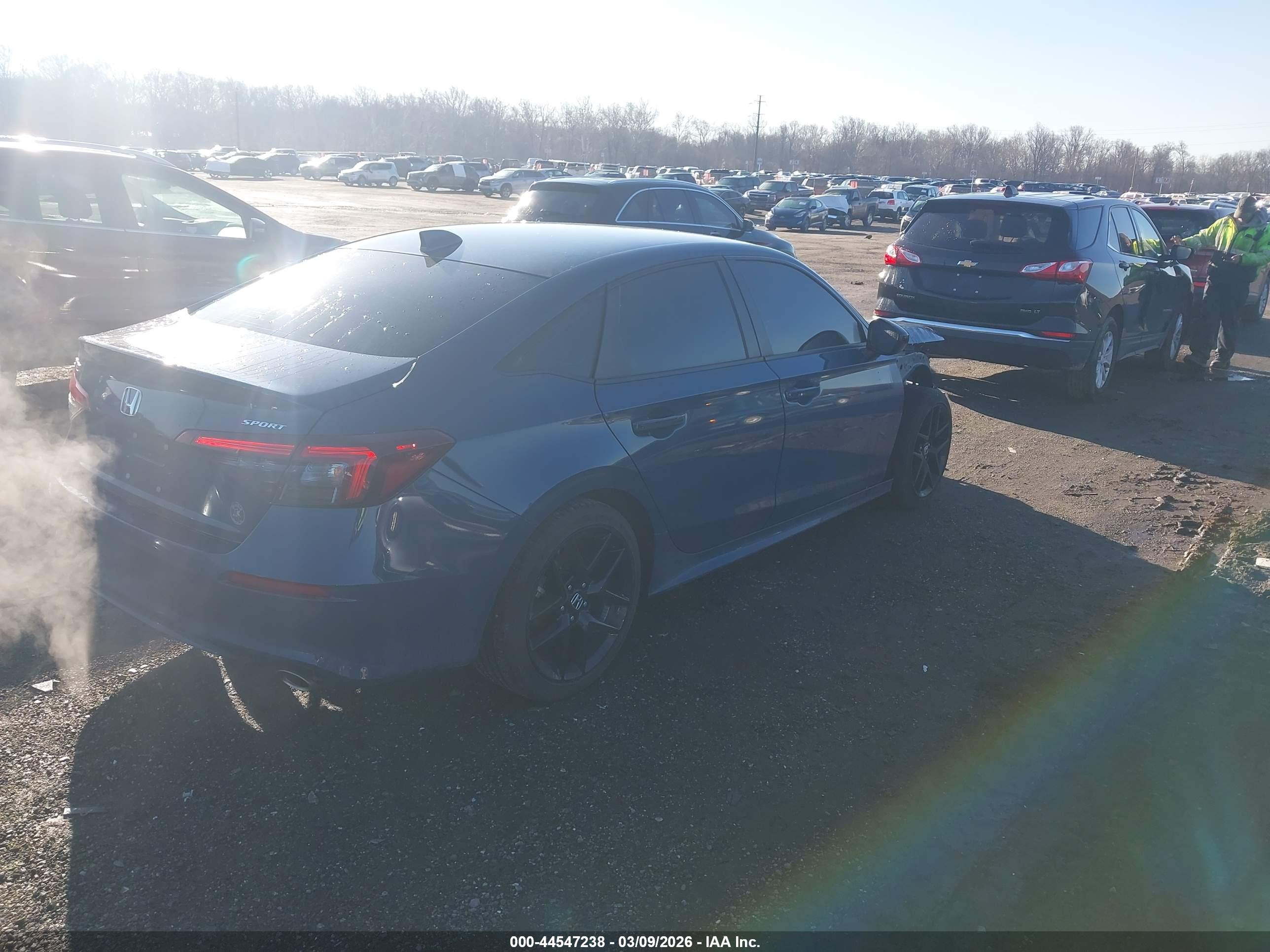 HONDA CIVIC image 4