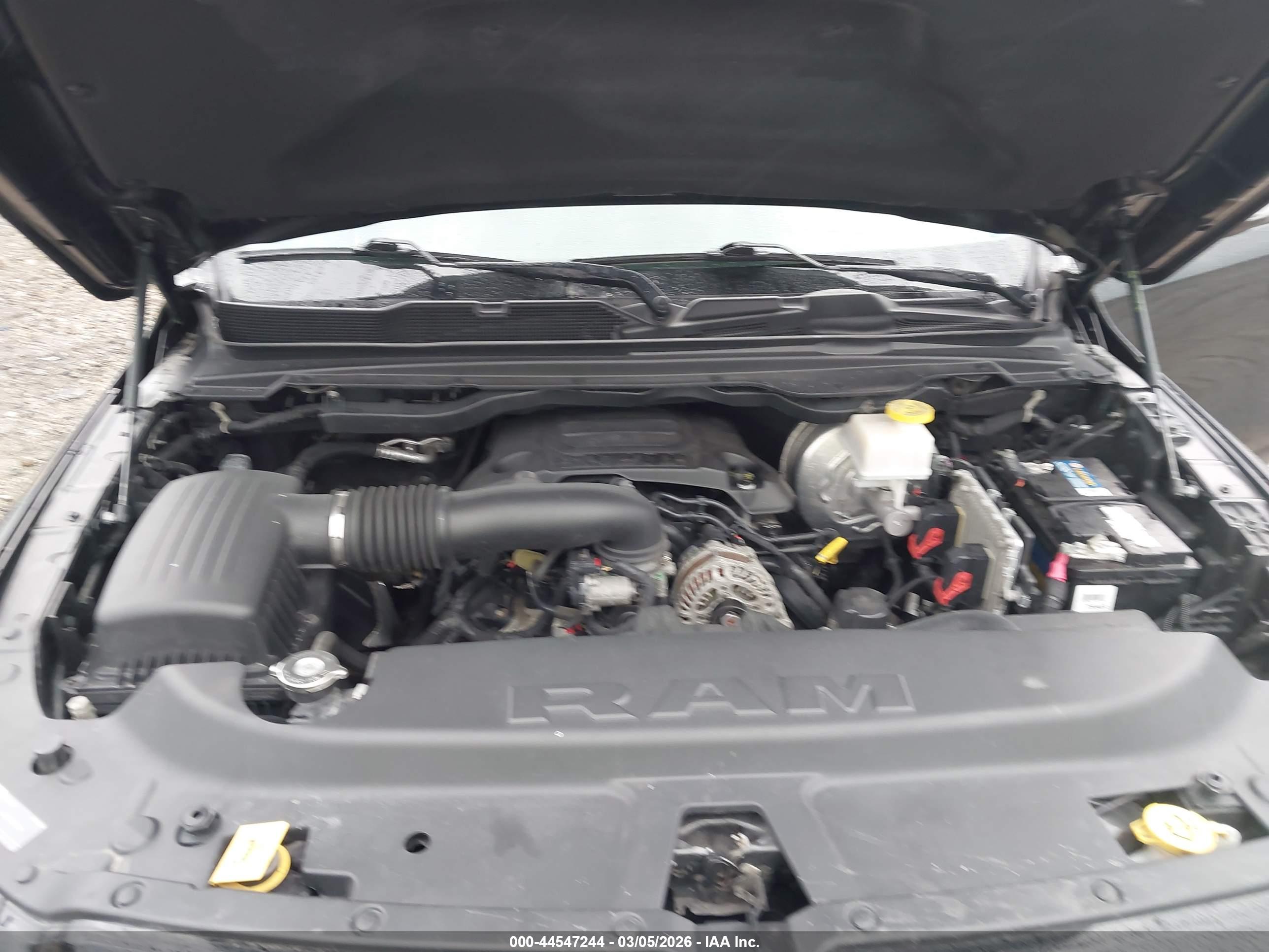 RAM 1500 image 10