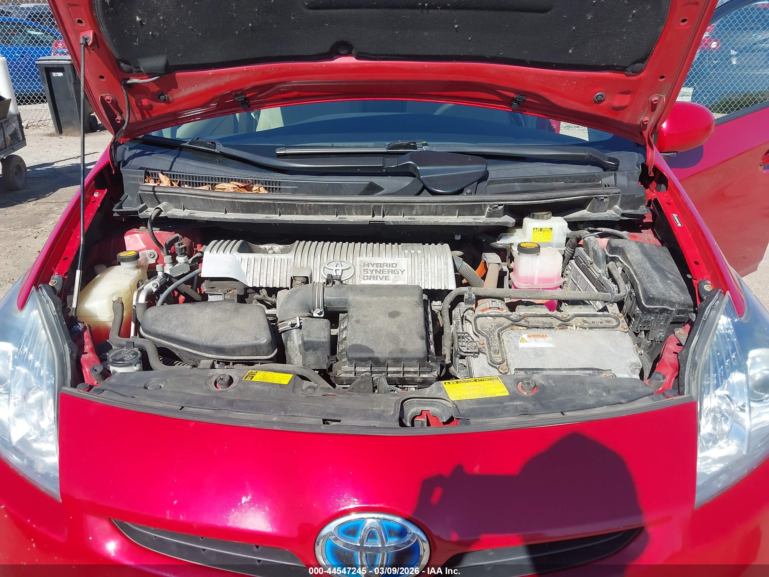 TOYOTA PRIUS image 10