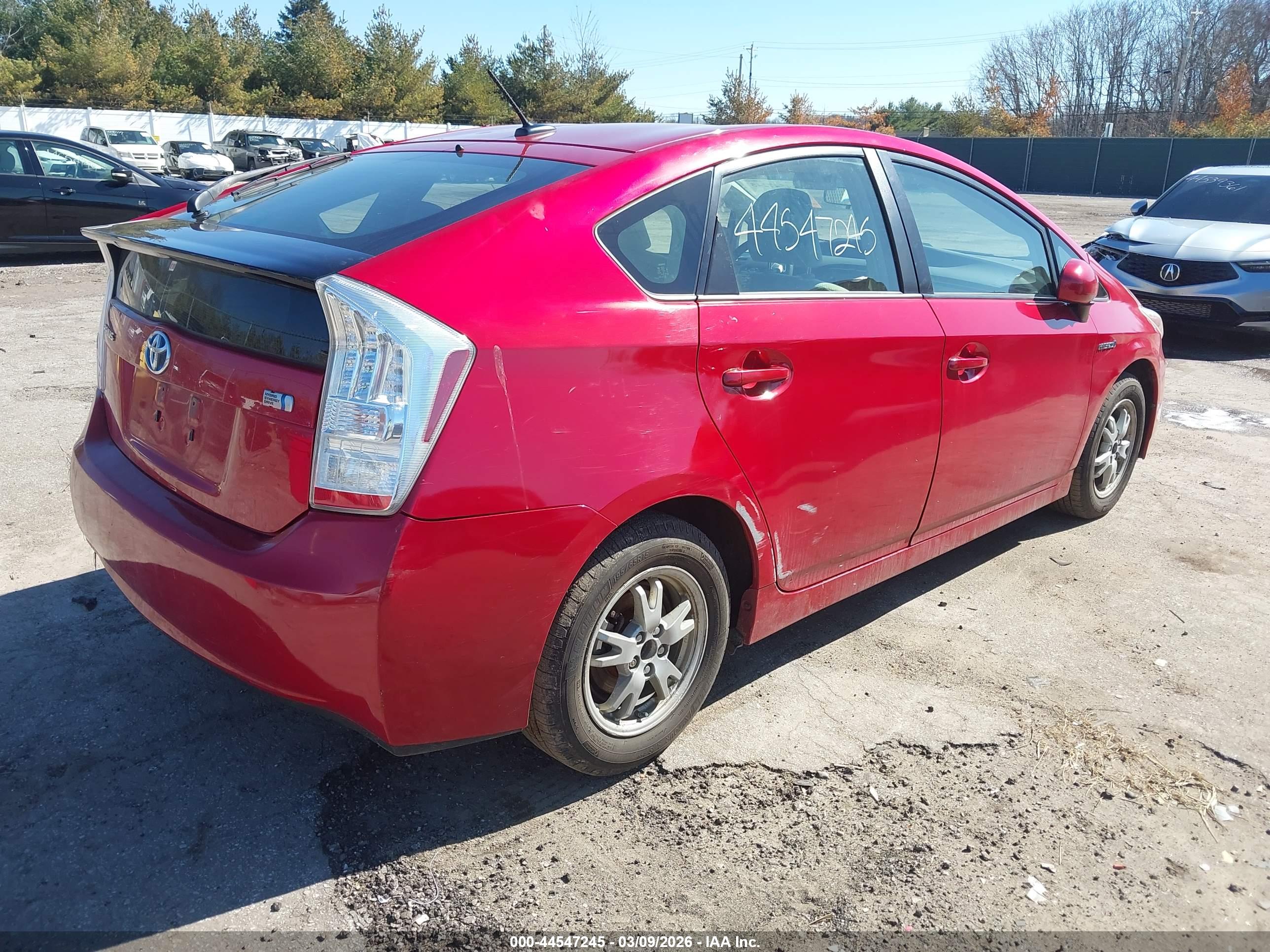 TOYOTA PRIUS image 4
