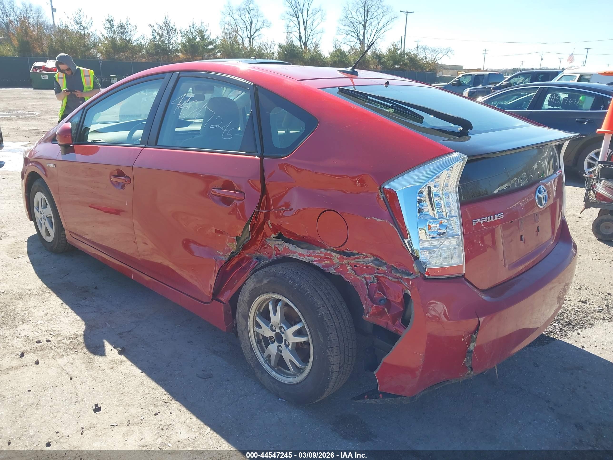 TOYOTA PRIUS image 6